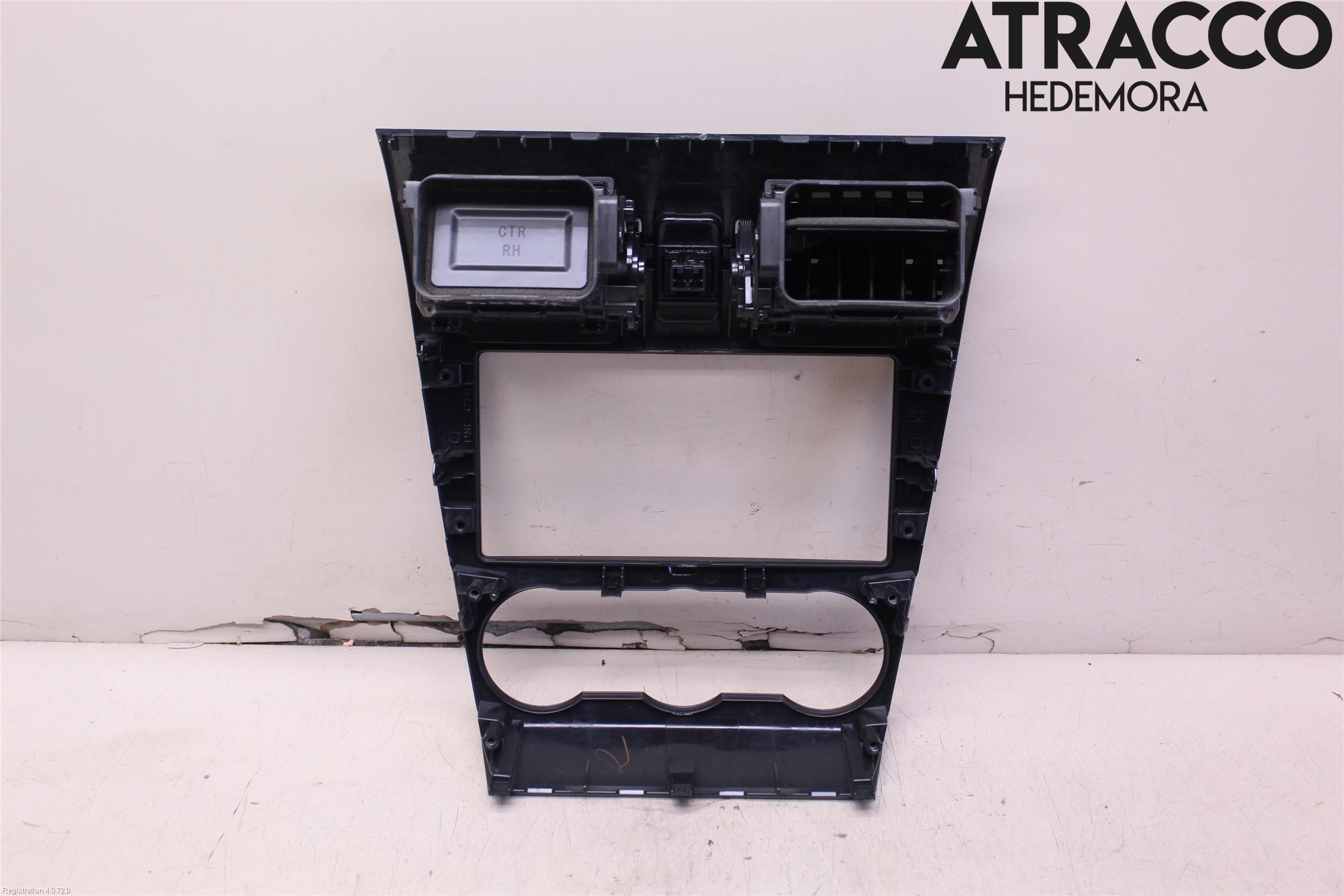 Subaru FORESTER SJ 13-18 Instrument-Radio Sarg
