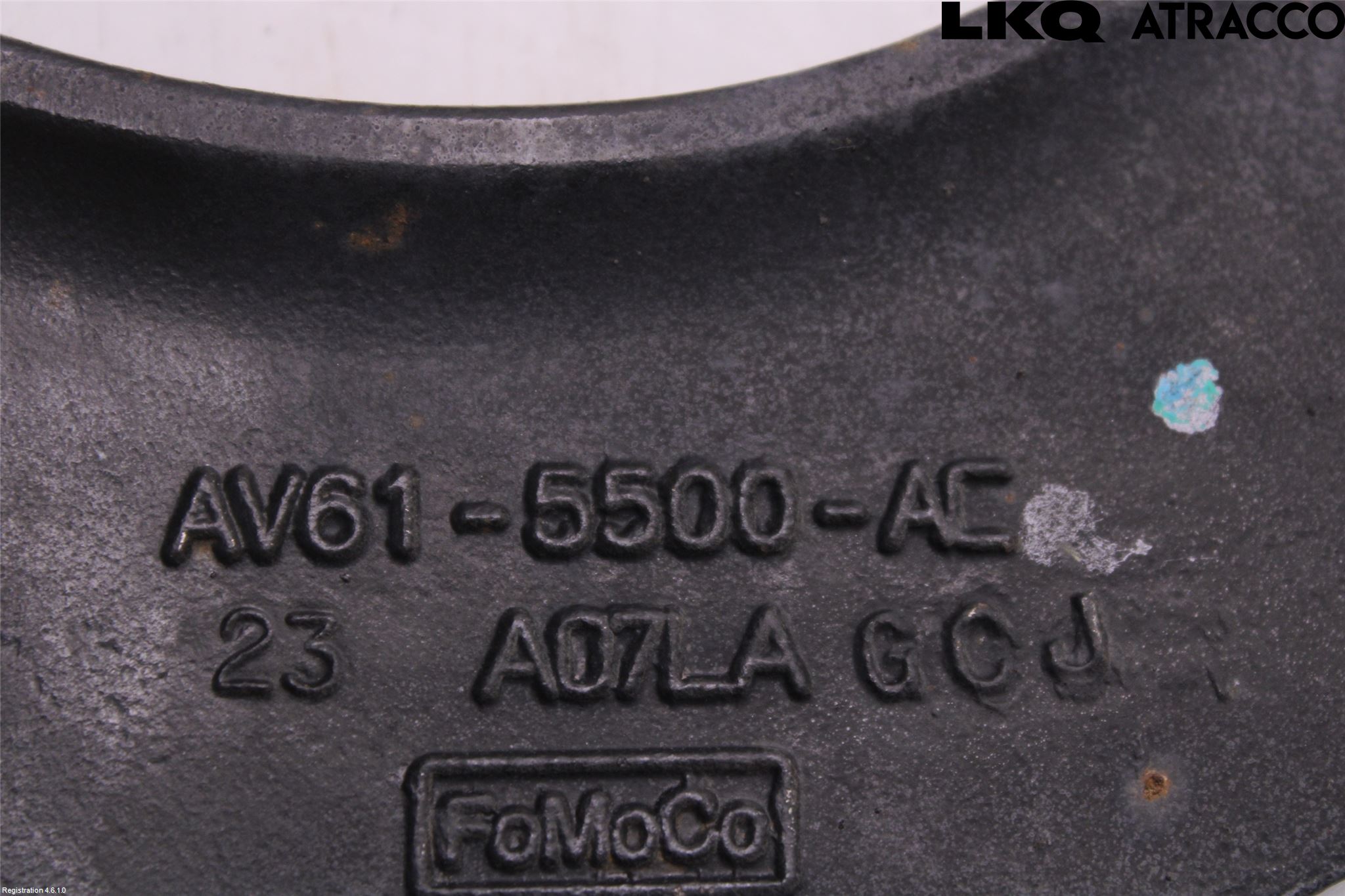Volvo V40 12-19 Bärarm Bak Övre Höger