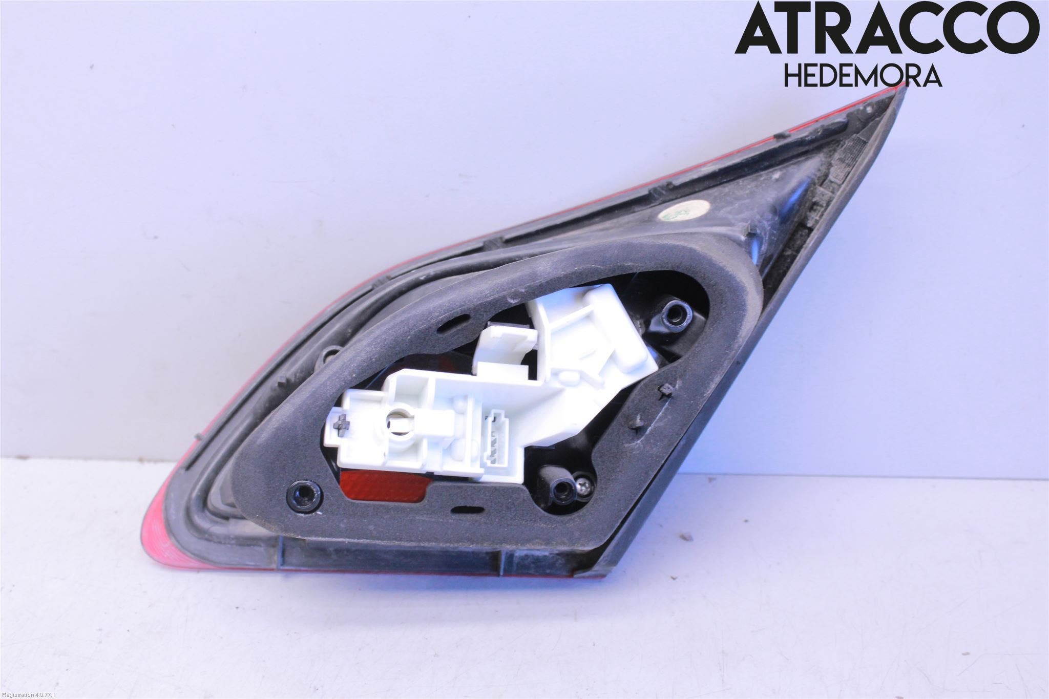 Opel ASTRA J 10-15 Bakljus Lucka Vä