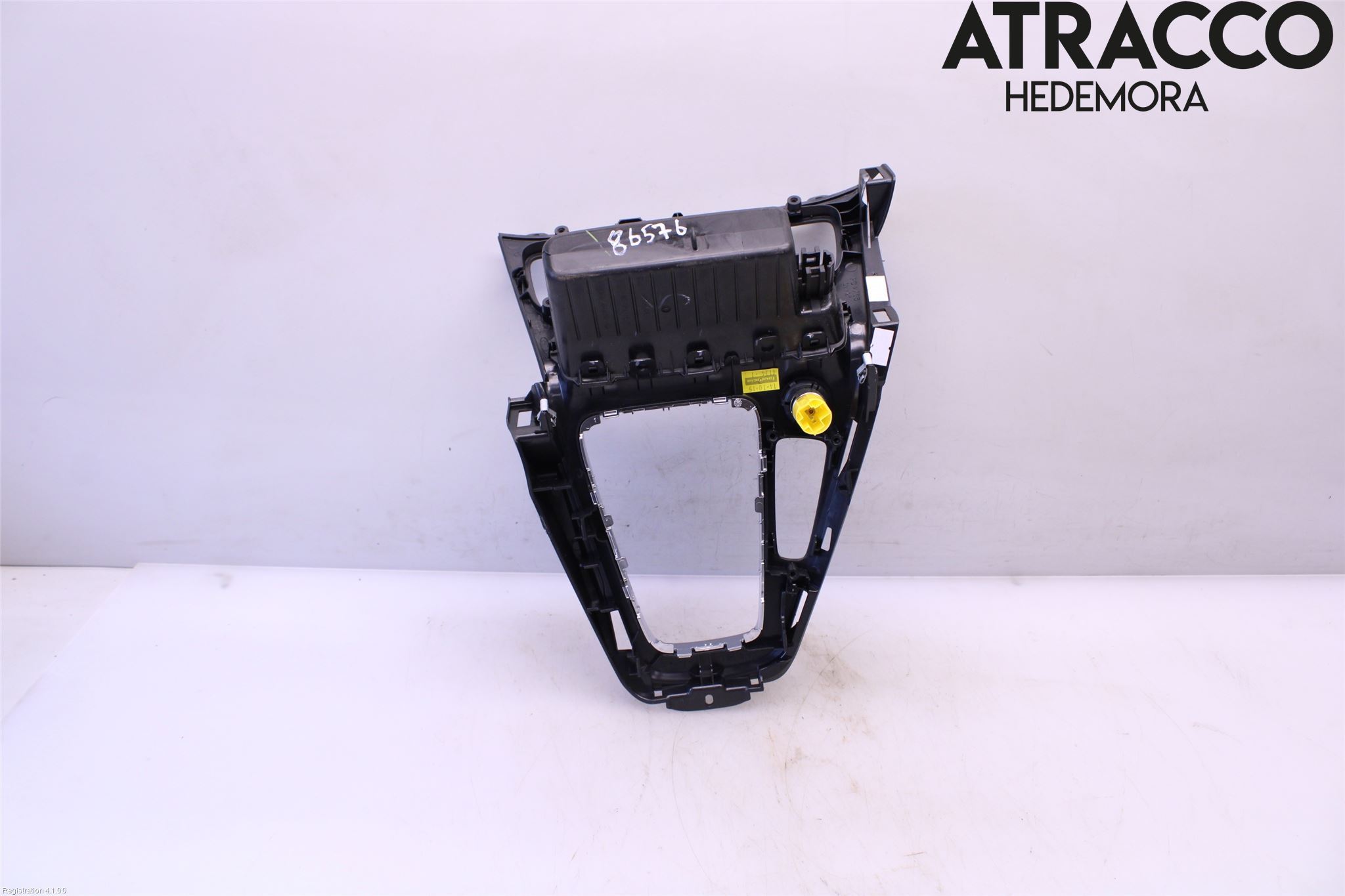 Ford FOCUS 15-18 Instrumentbräda Förvaringsfack