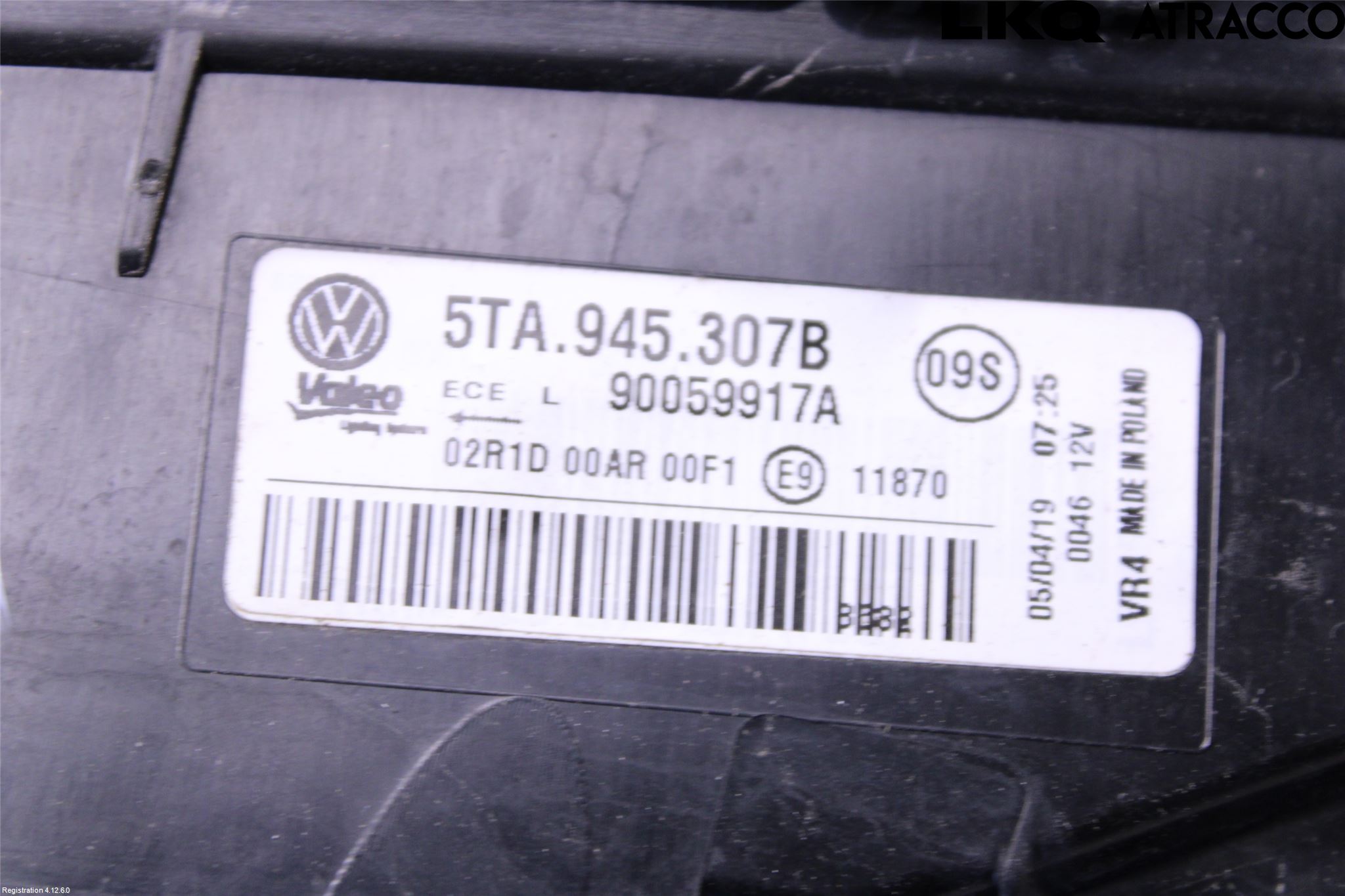 Volkswagen VW TOURAN 16- Bakljus Lucka Vä