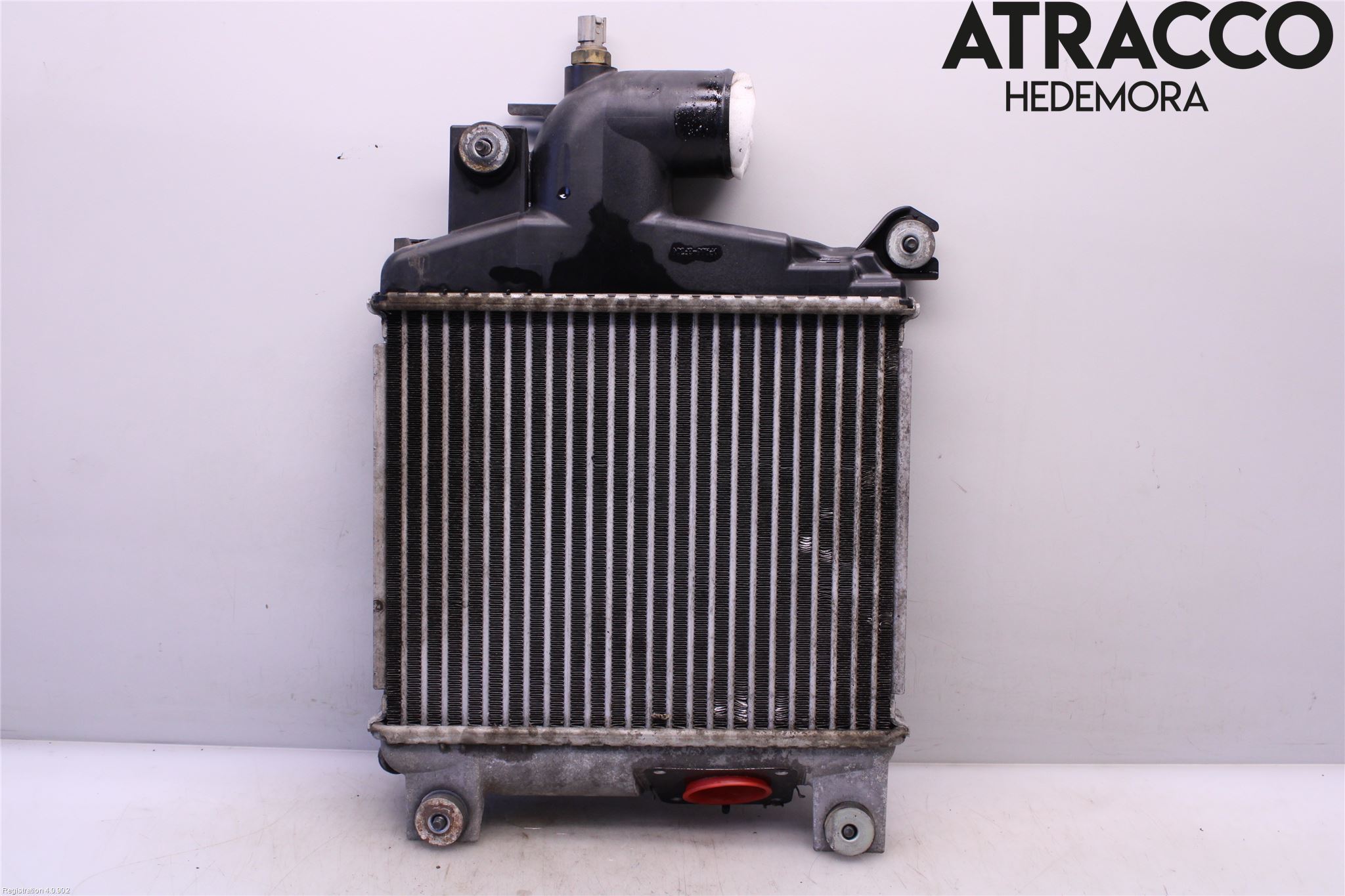 Toyota HI-ACE 06-12 Laddluft-Intercooler Kyl