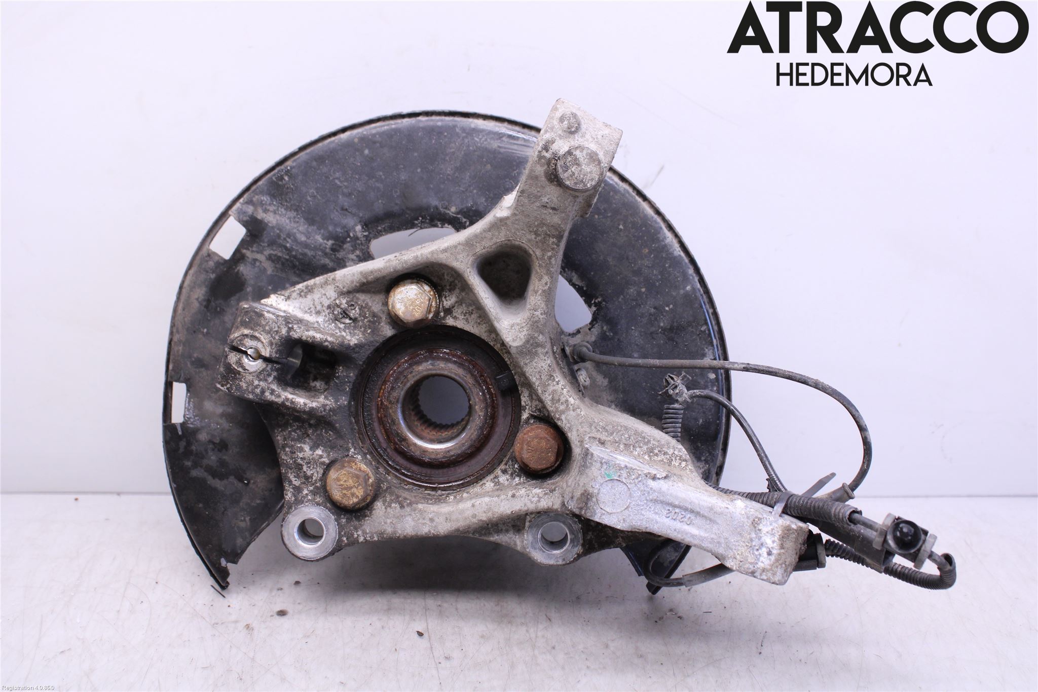 Opel ASTRA J 10-15 Styrspindel Lagerhus Vä
