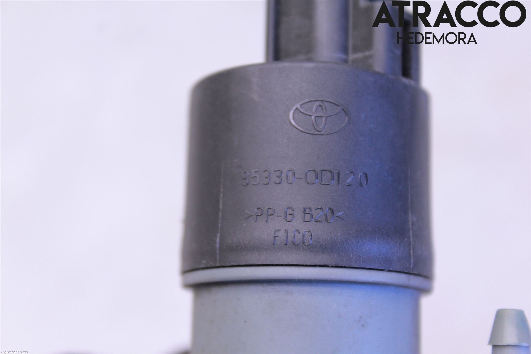 Toyota YARIS XP130 12-14 Spolarpump Vindruta