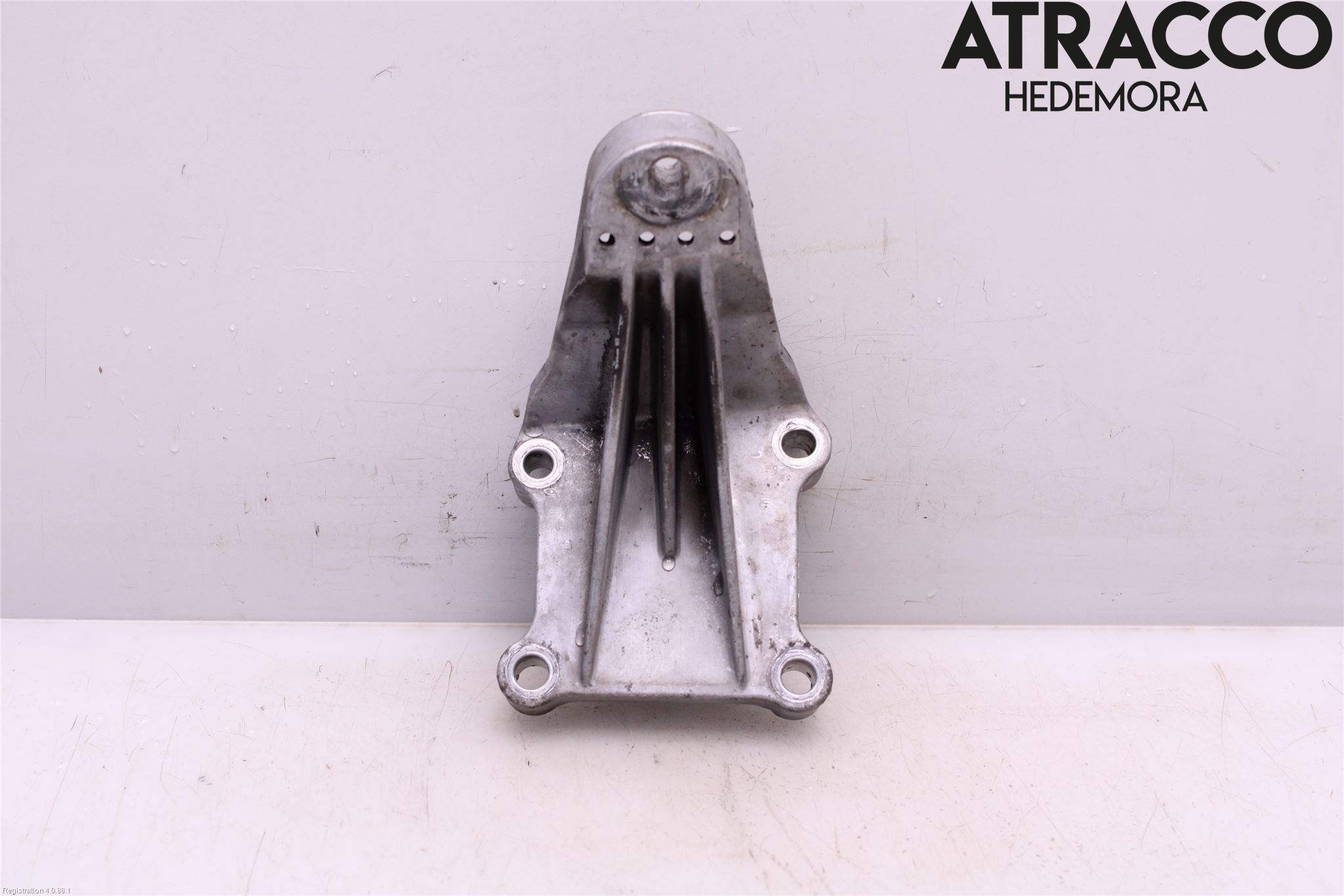 Ford MUSTANG V 05-14 Motorfäste