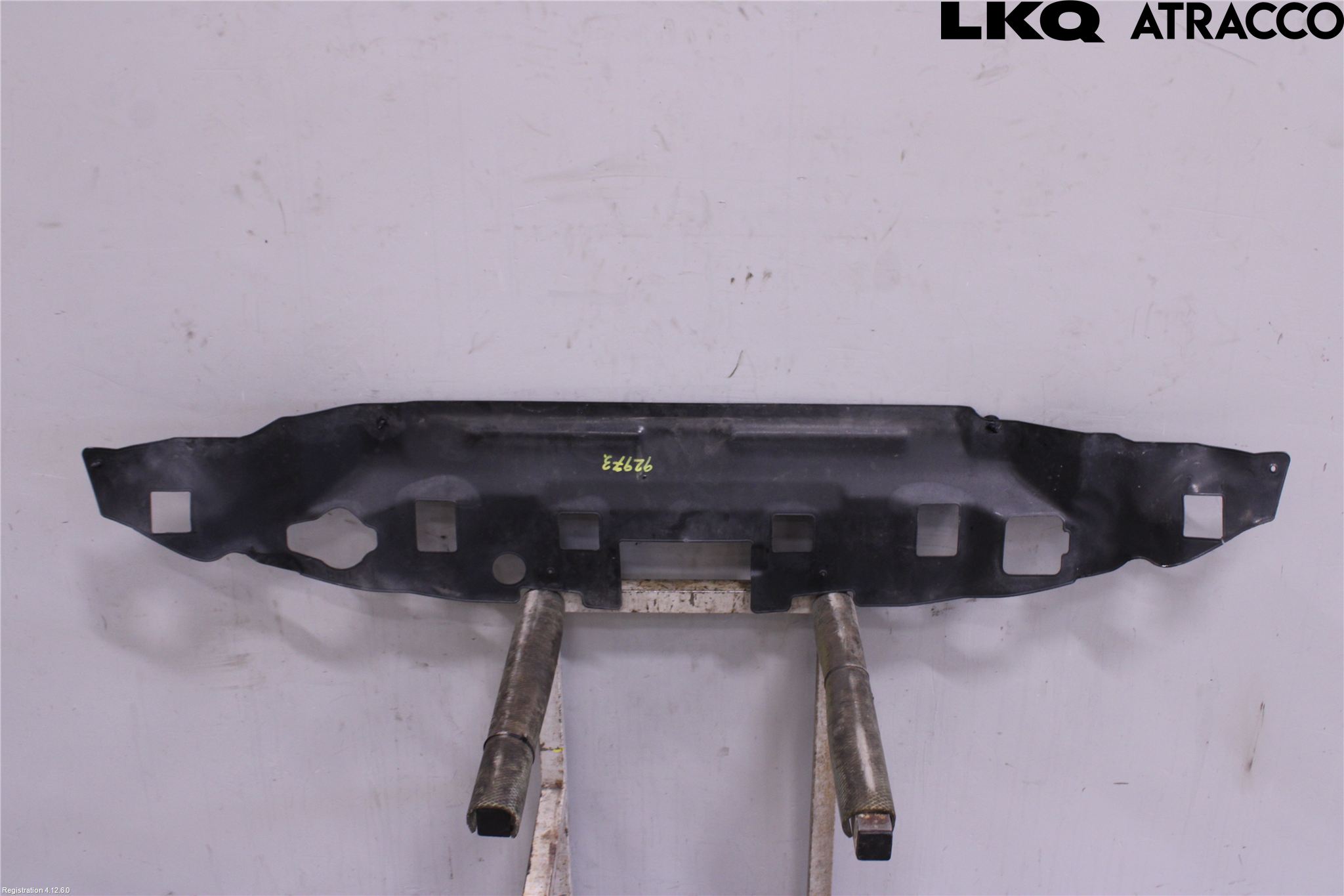 Dodge PICK UP RAM 81- Täckplast Front