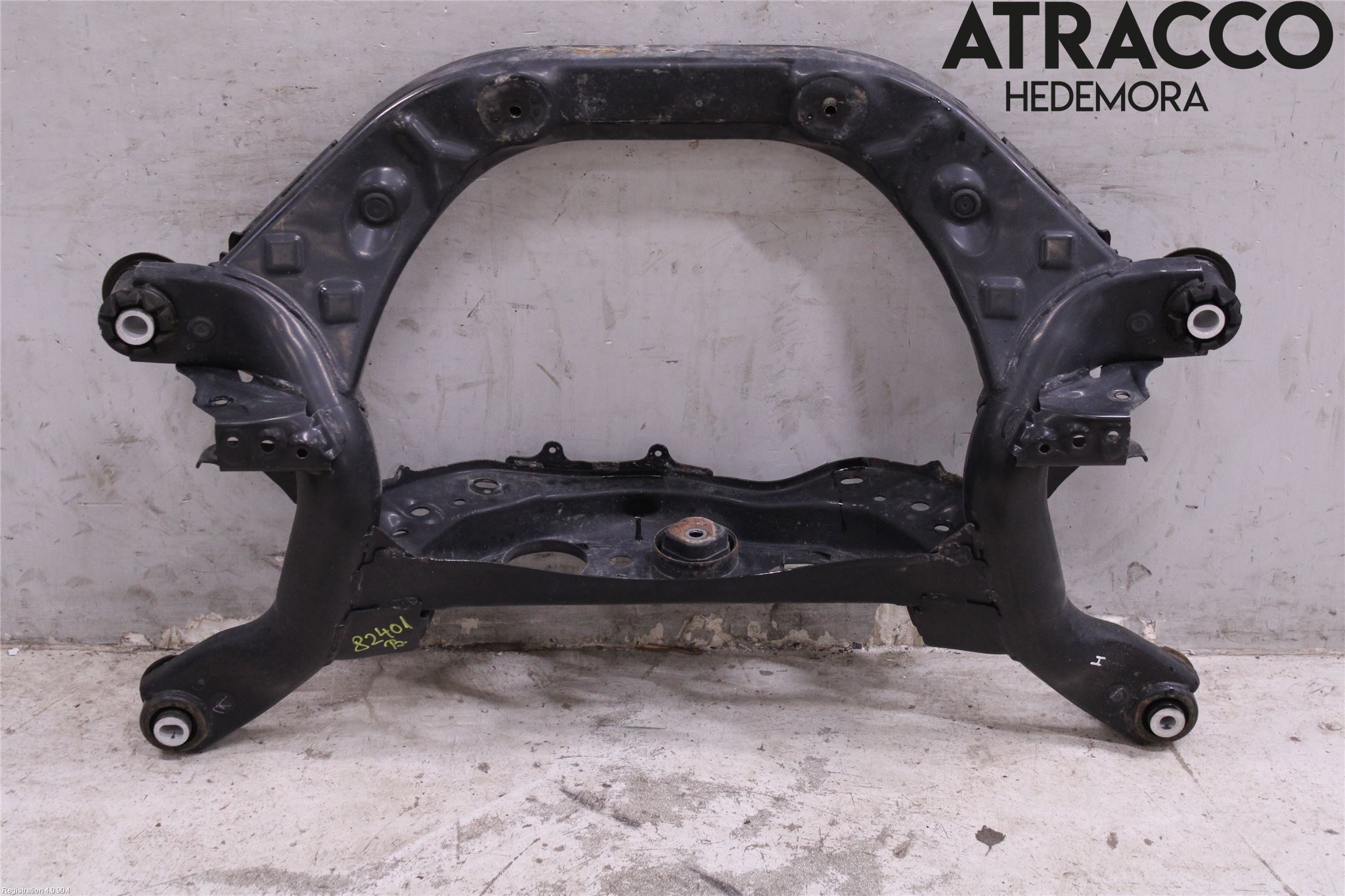 Toyota RAV4 19- Bakaxelbalk