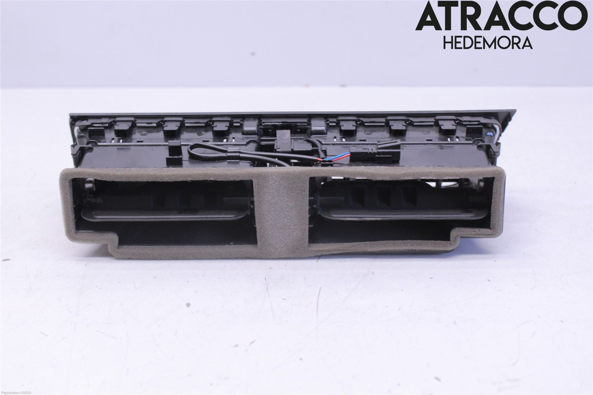 Audi A4 12-15 Defrosterkanal-Munstycke