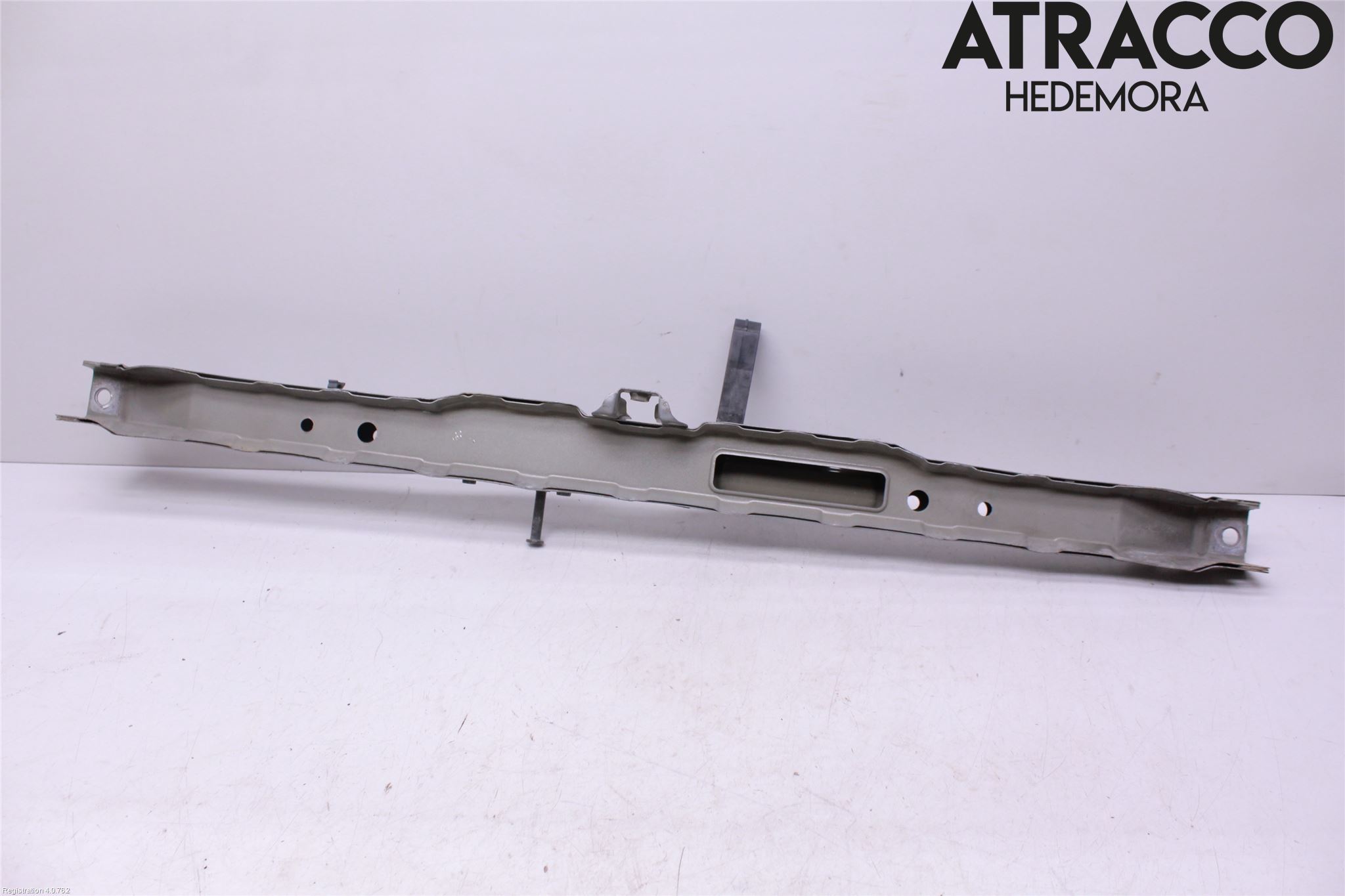 Toyota RAV 4 06-12 Front Huvlåsplåt-Balk