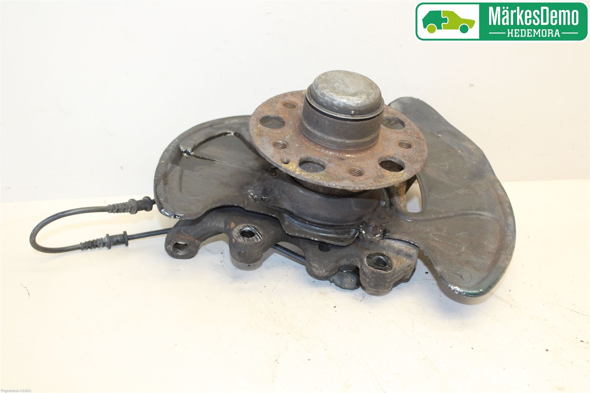 Mercedes-Benz MB C (203) 00-07 Styrspindel Lagerhus Hö