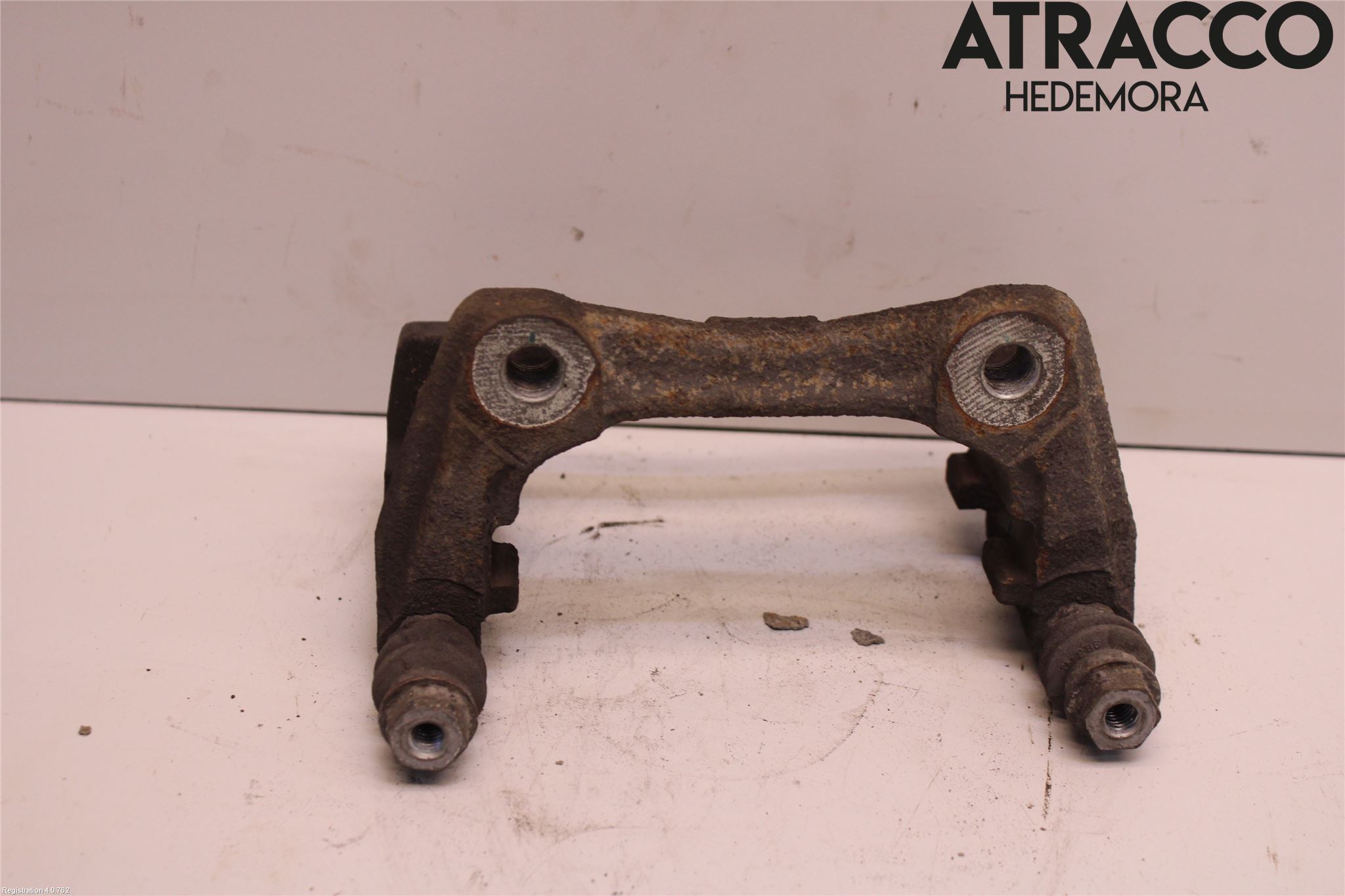 Nissan NOTE E12 14-20 Bromsokshållare