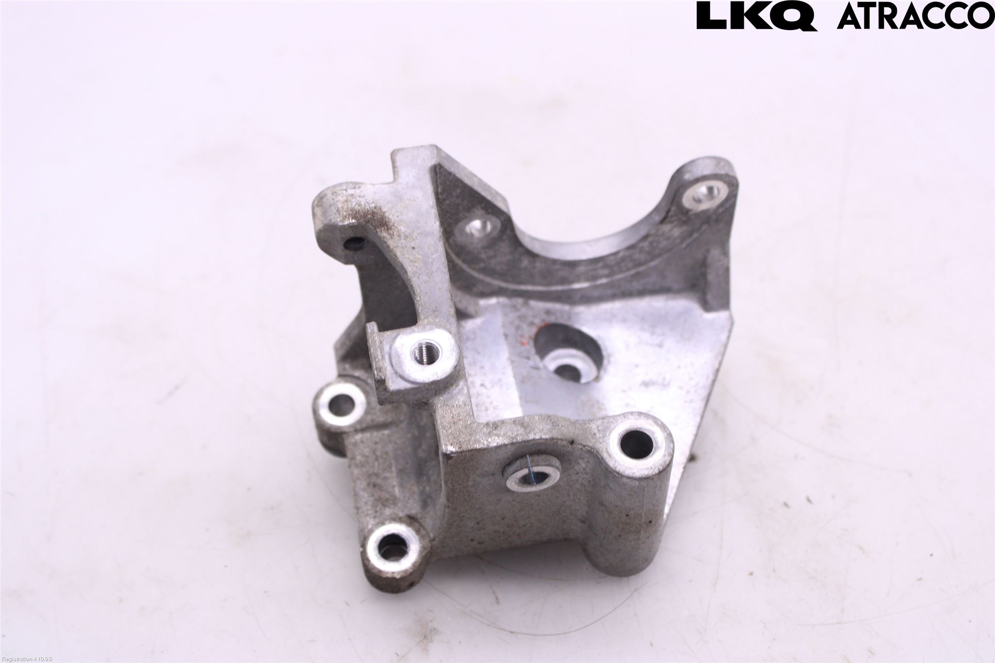 Fiat FULLBACK 16-19 Styrservopumpsfäste