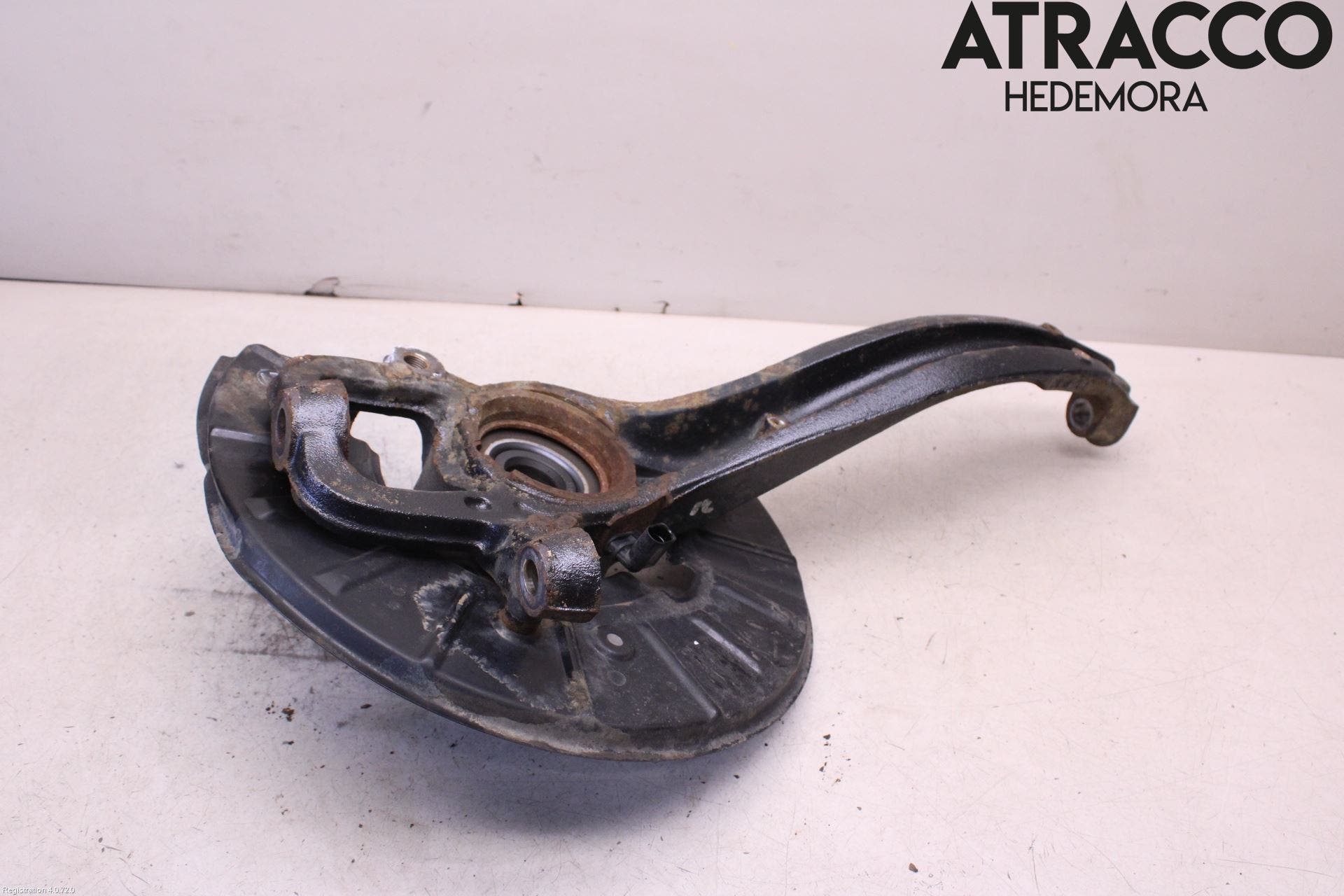 Volkswagen VW TOUAREG 7P 11-18 Styrspindel Lagerhus Hö