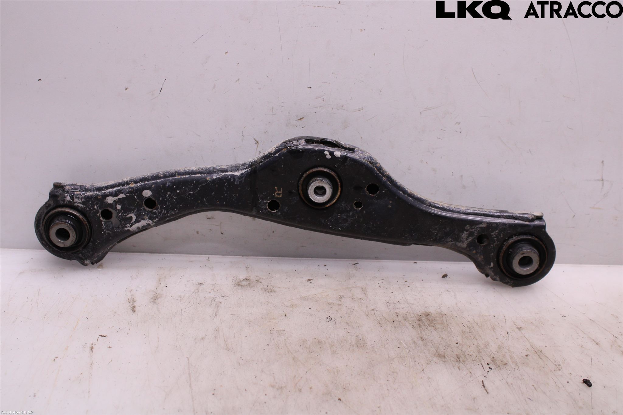 Toyota YARIS CROSS XP21 21- Bärarm Bak Övre Höger