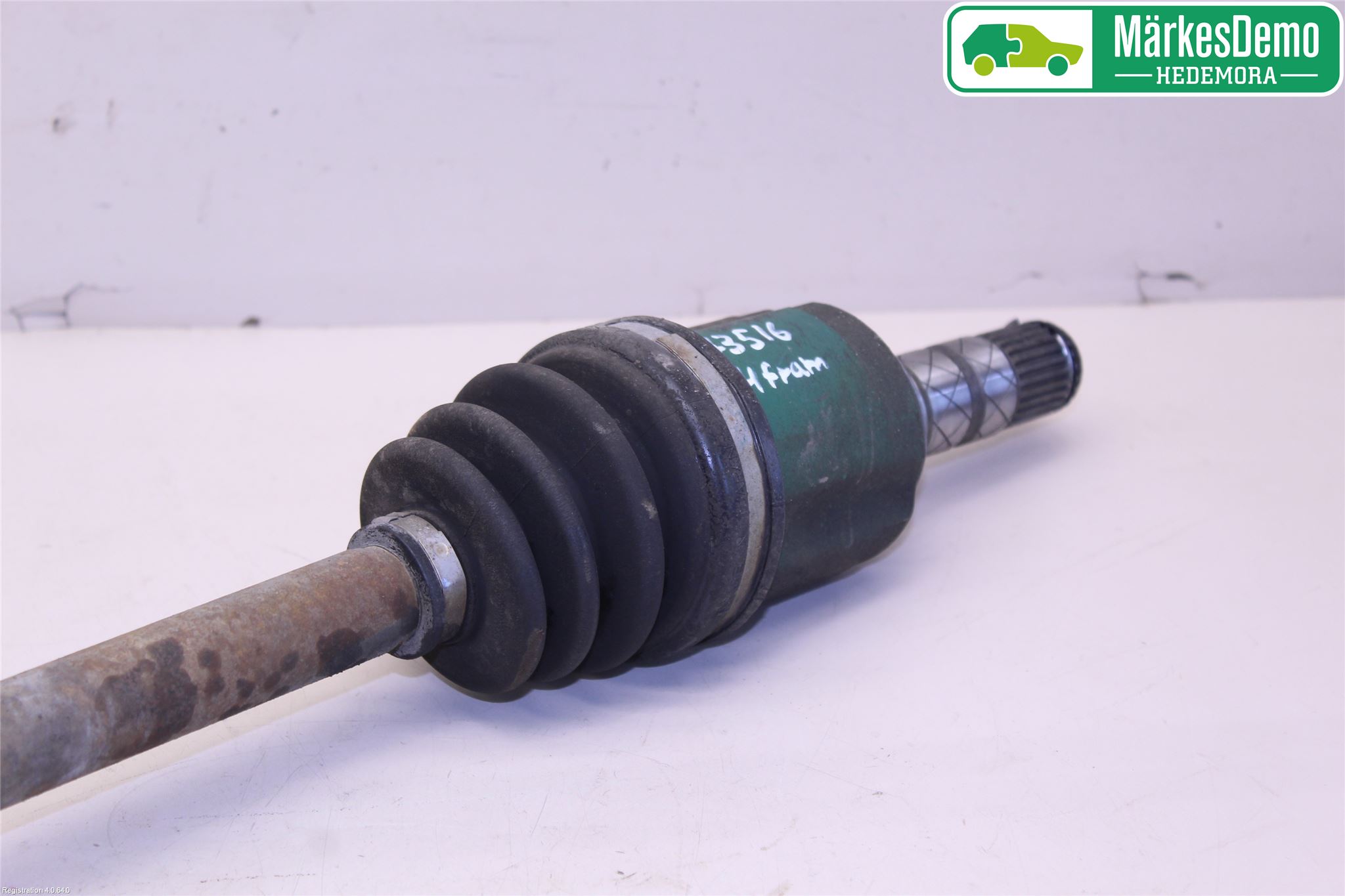 Subaru LEGACY    07-09 Drivaxel Fram Höger