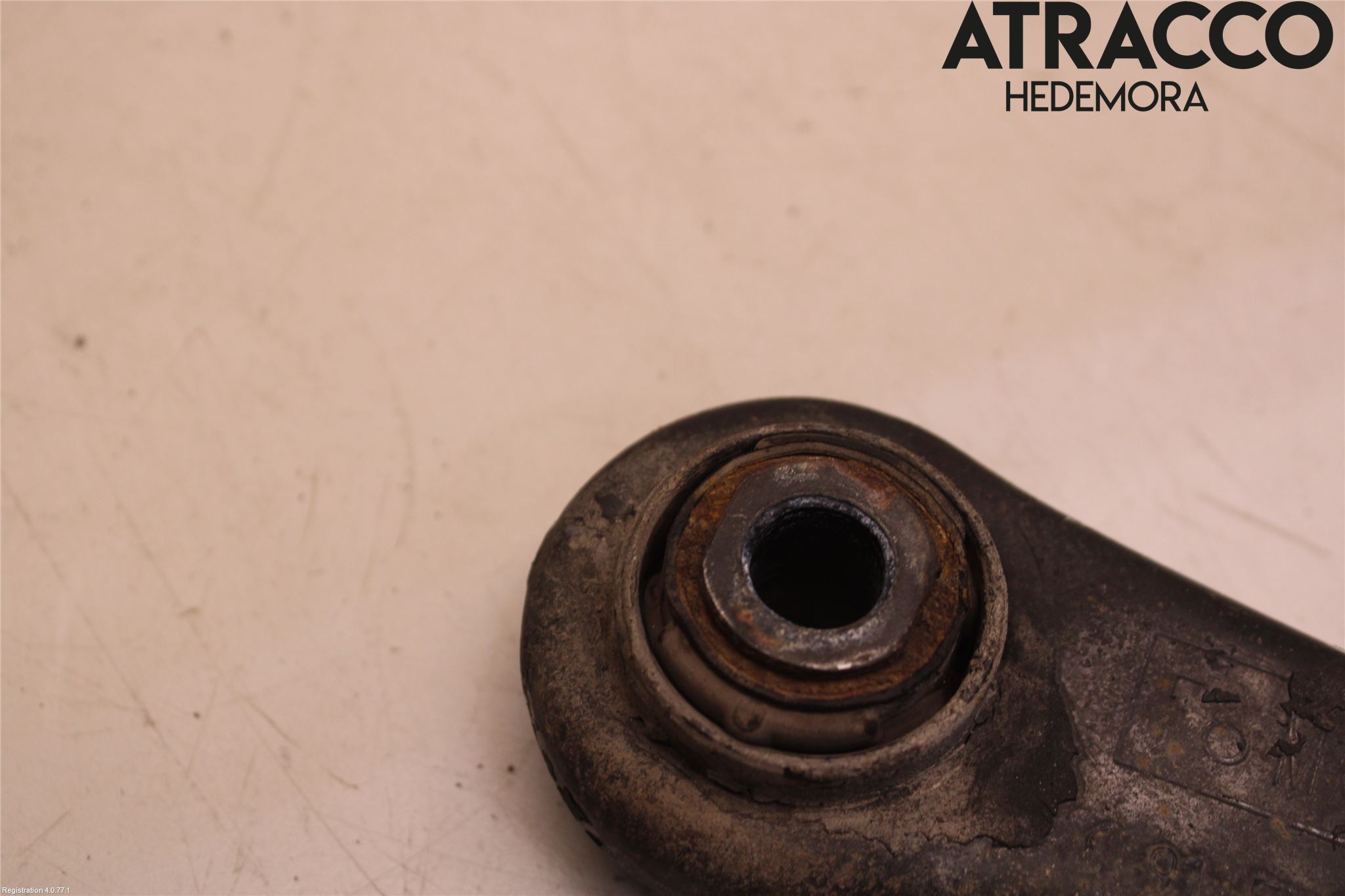 Volvo V70 14-16 Bärarm Bak Höger