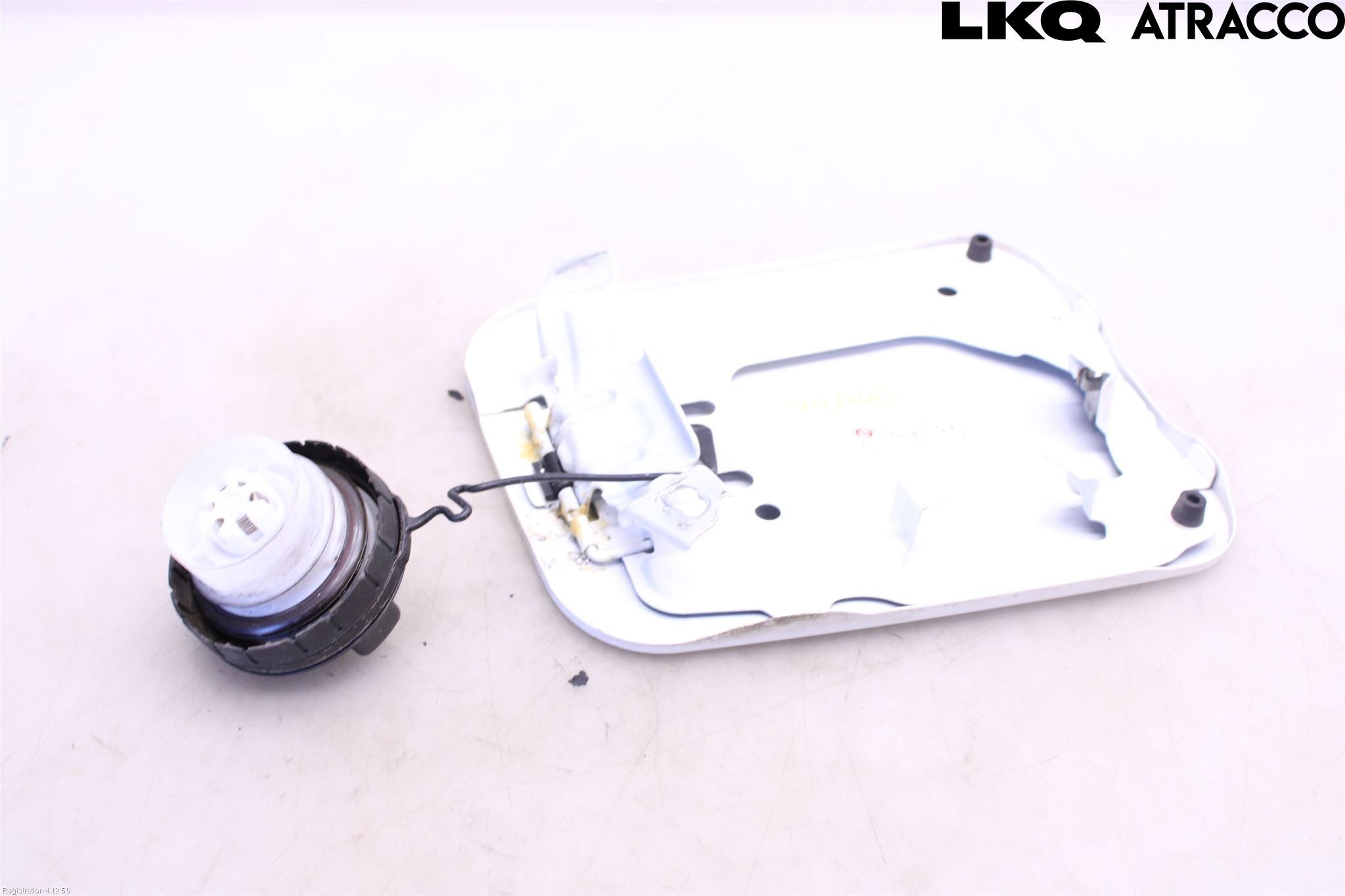 Toyota RAV4 19- Tanklucka