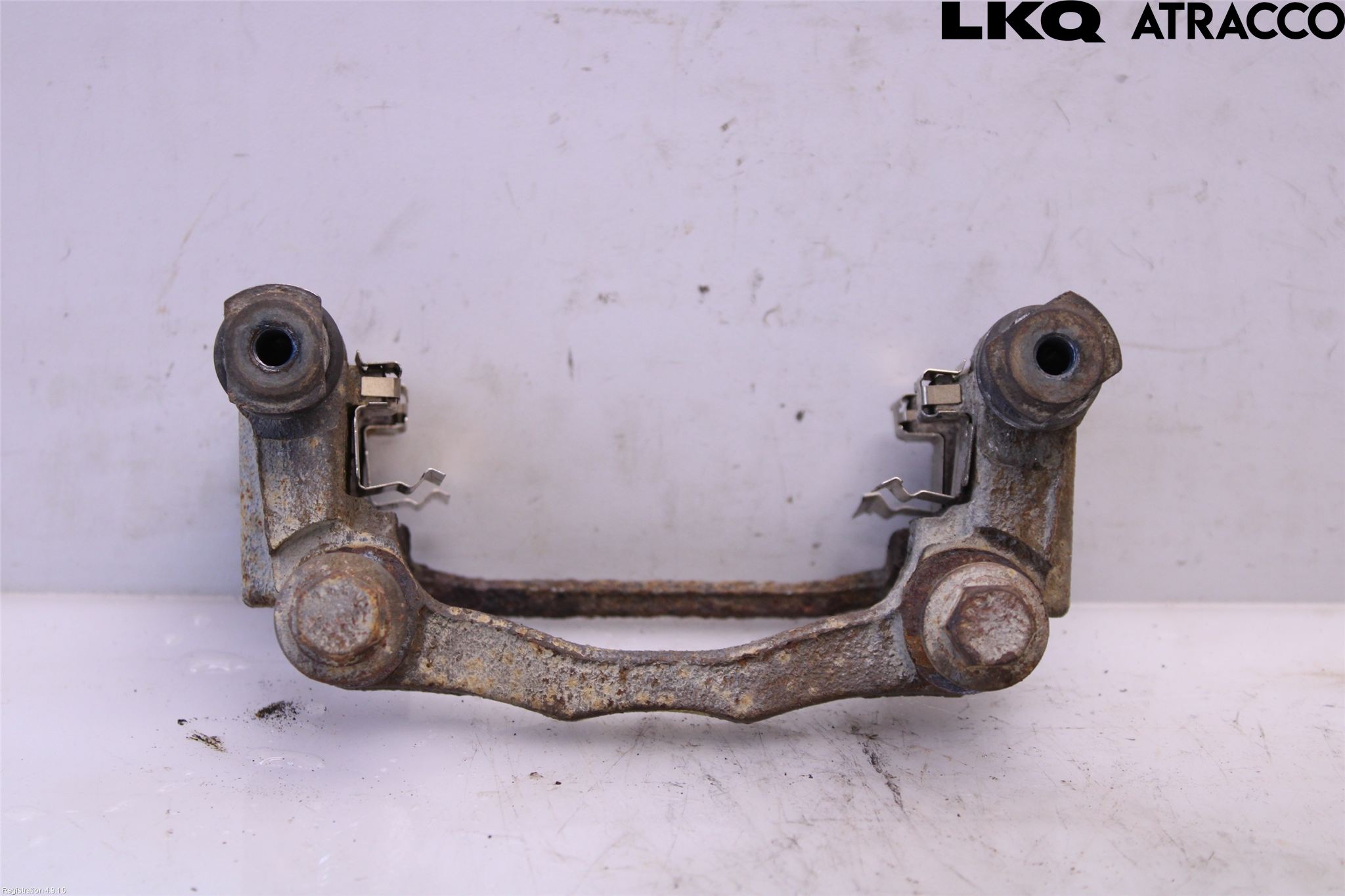 Ford TRANSIT    06-13 Bromsokshållare