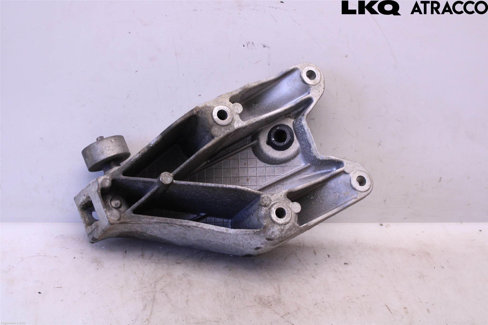 BMW 5 F10/F11/F18 09-17 Motorfäste