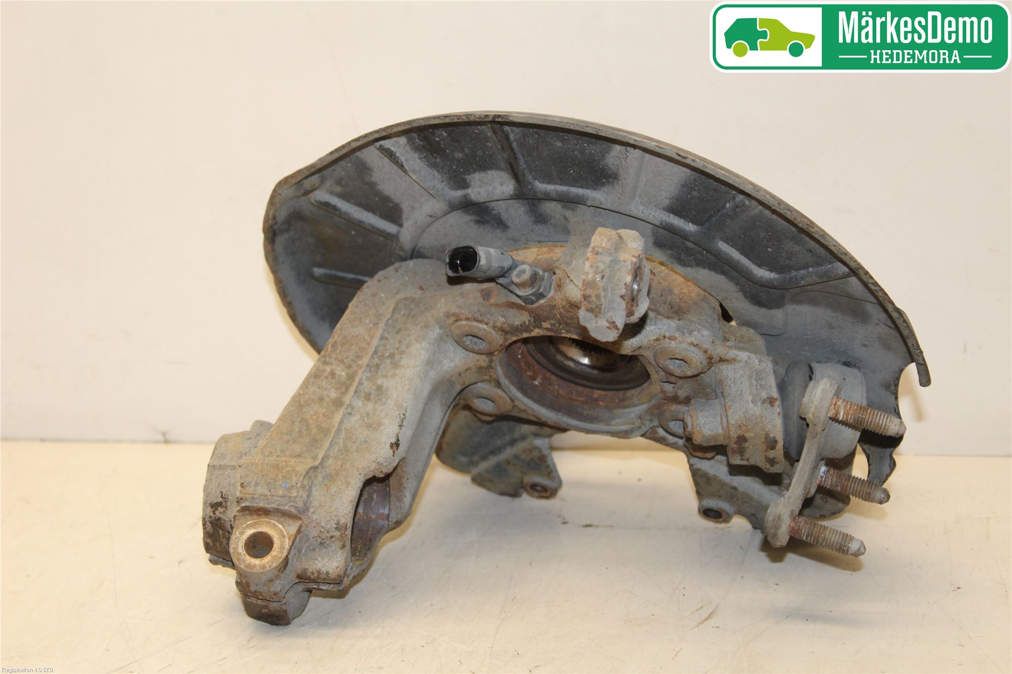 Volkswagen VW GOLF VI 09-13 Styrspindel Lagerhus Hö
