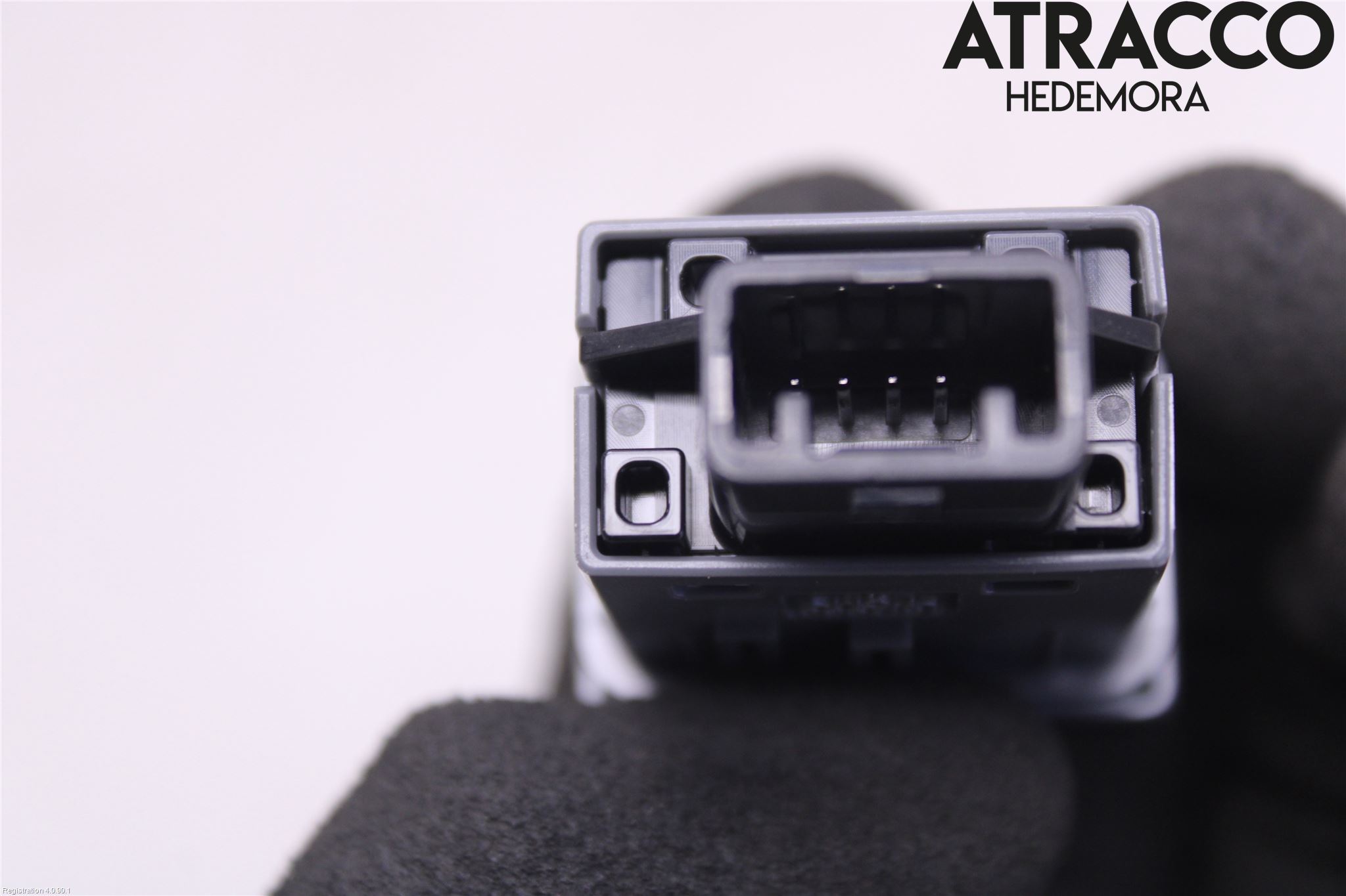 Toyota C-HR 16-23 Strömställare Tanklucka