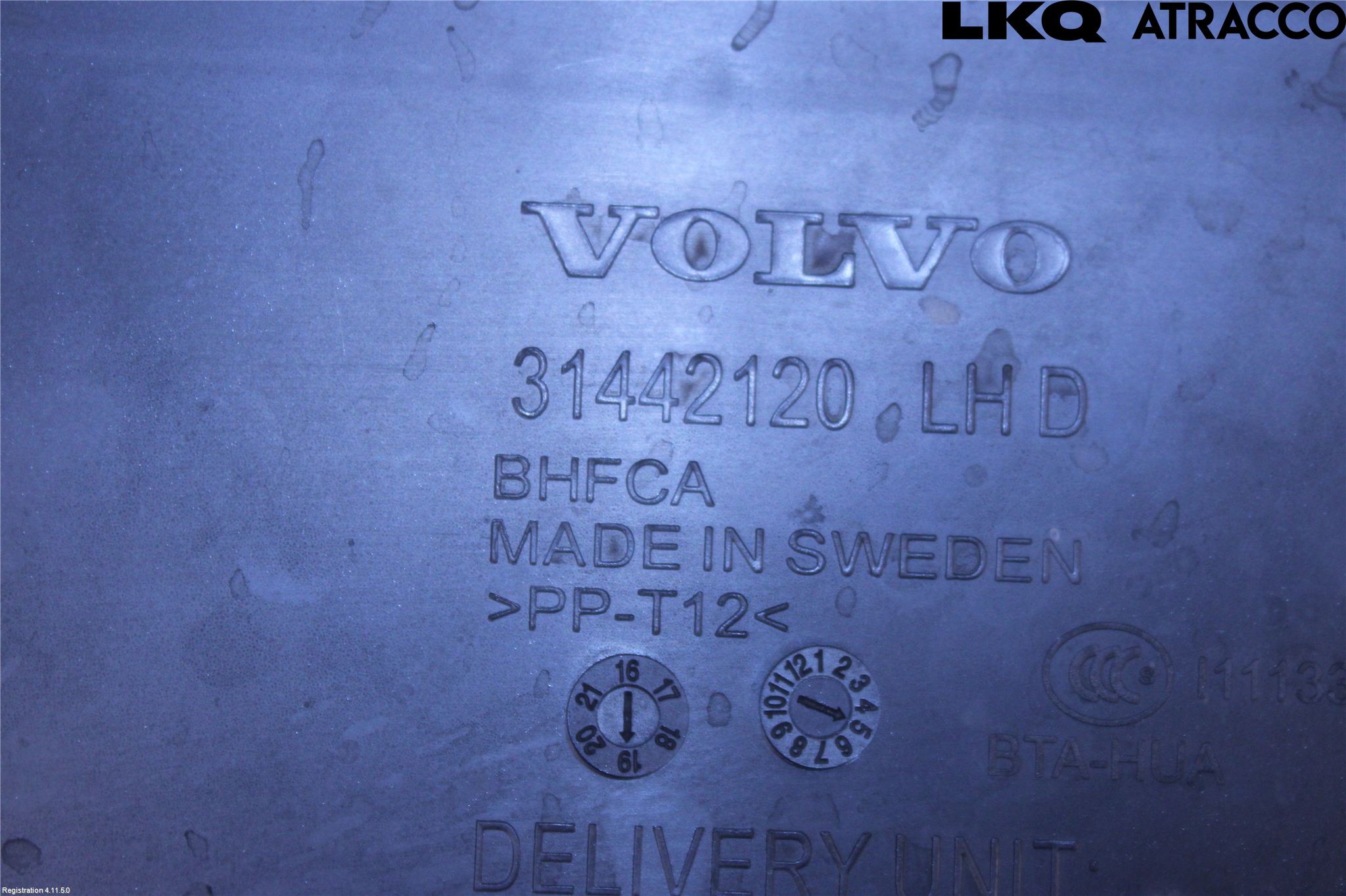 Volvo XC60 18- Torpedplåt-Torpedplast