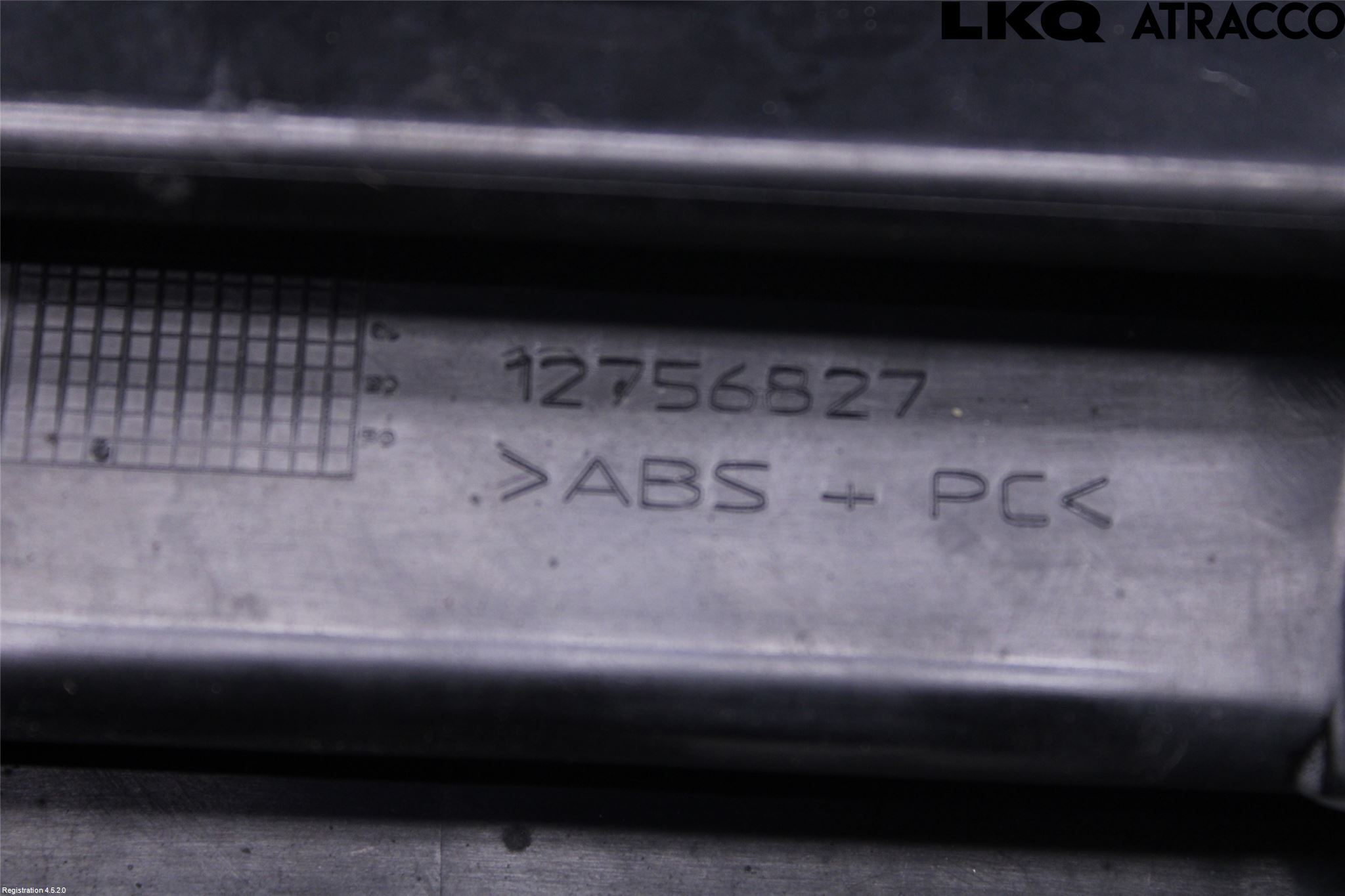 Saab 9-5     06-10 Grill Komp