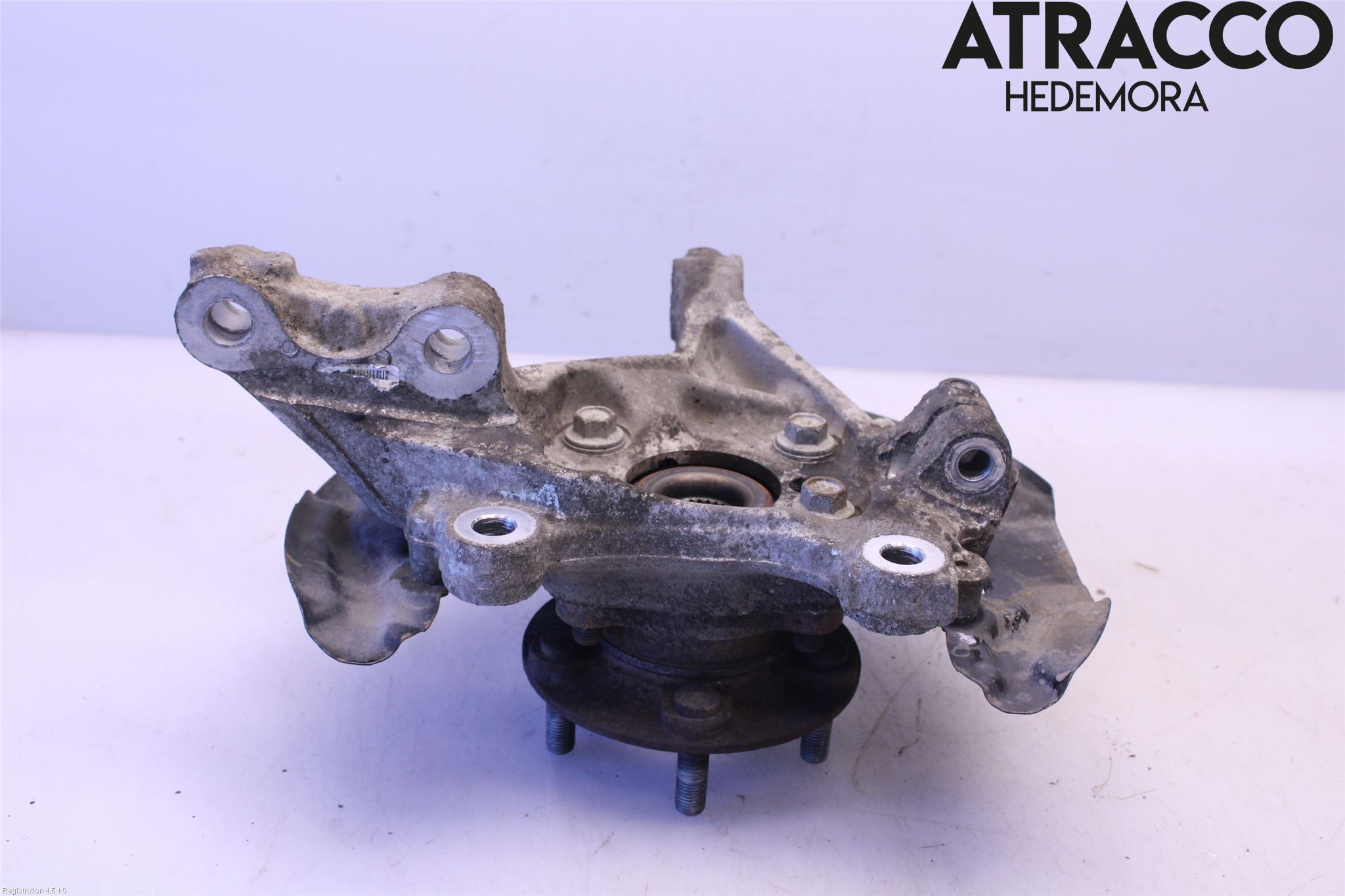 Ford MONDEO 15-22 Styrspindel Lagerhus Hö