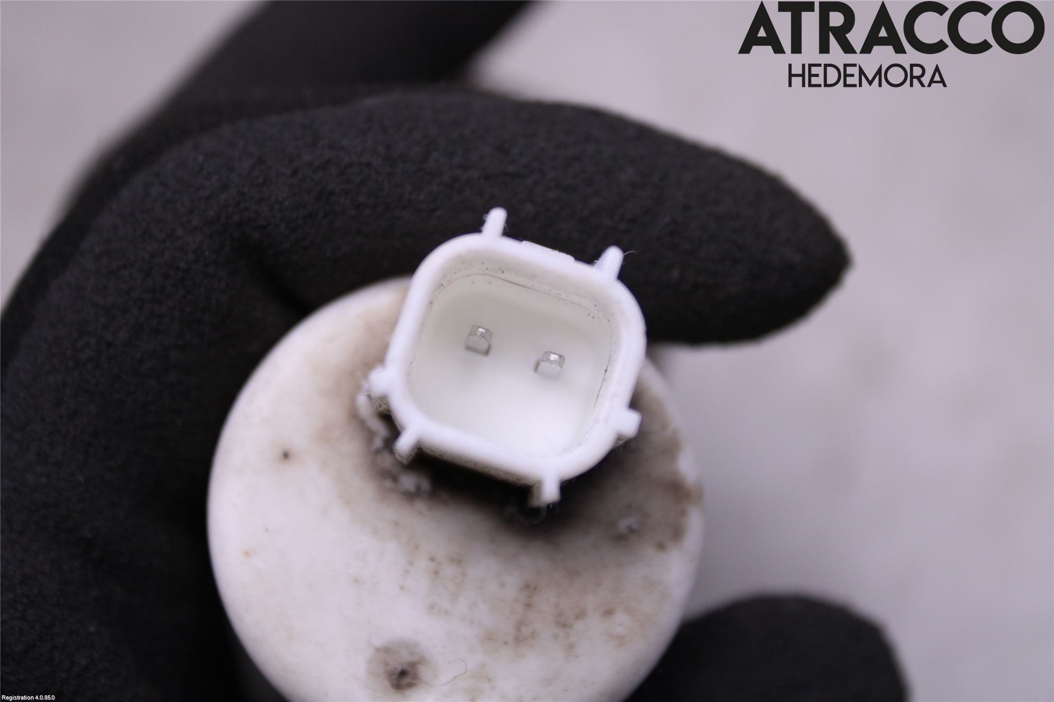 Ford C-MAX II  11-14 Spolarpump Vindruta