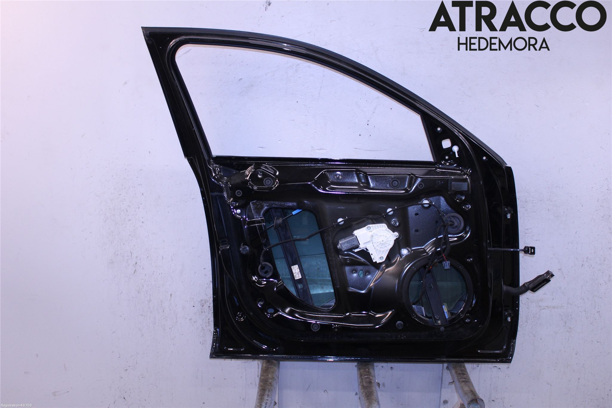 Audi A4/S4 08-11 Dörr Fram Vänster