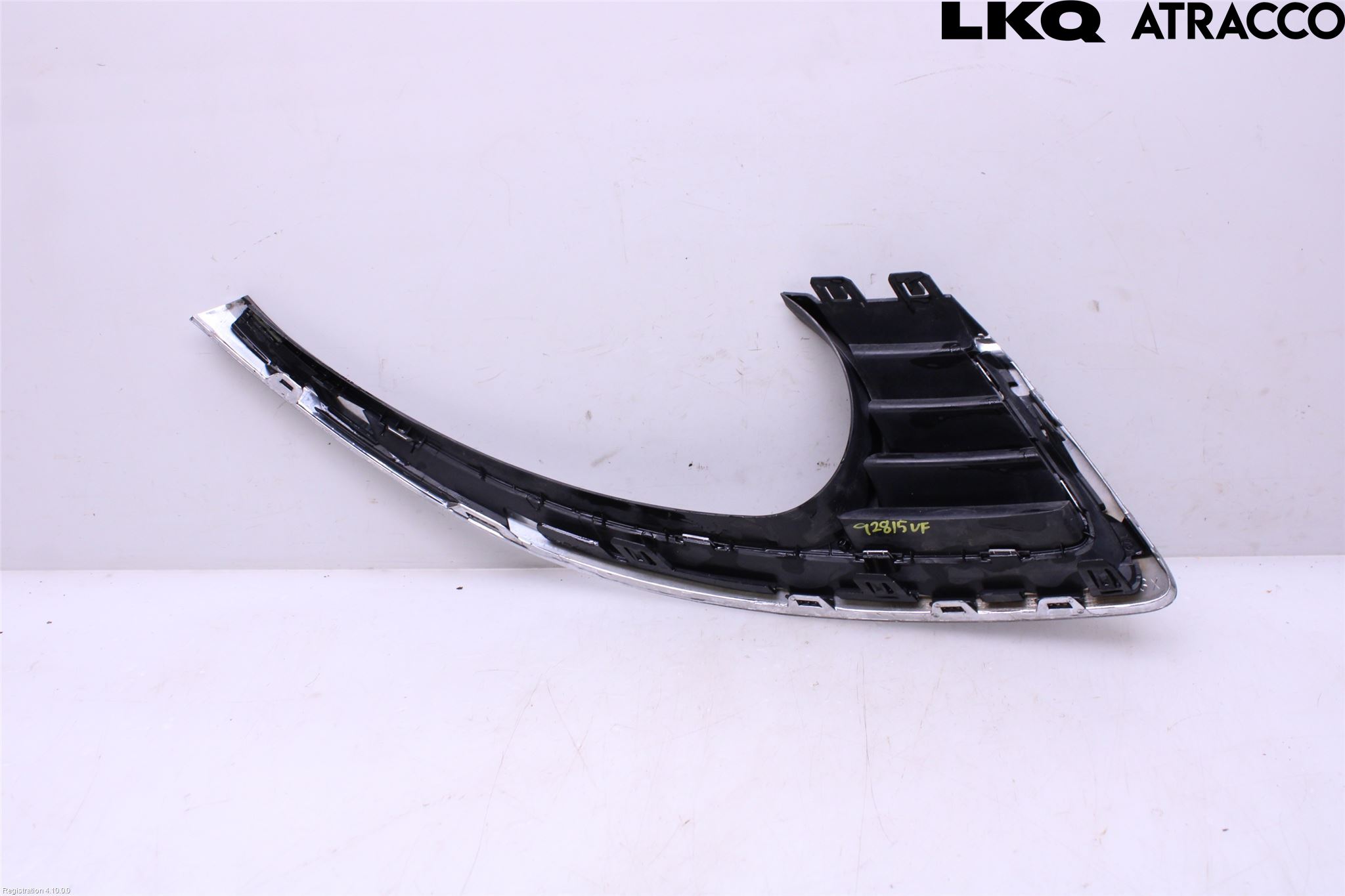 Saab 9-5     06-10 Strålkastarsarg Vänster