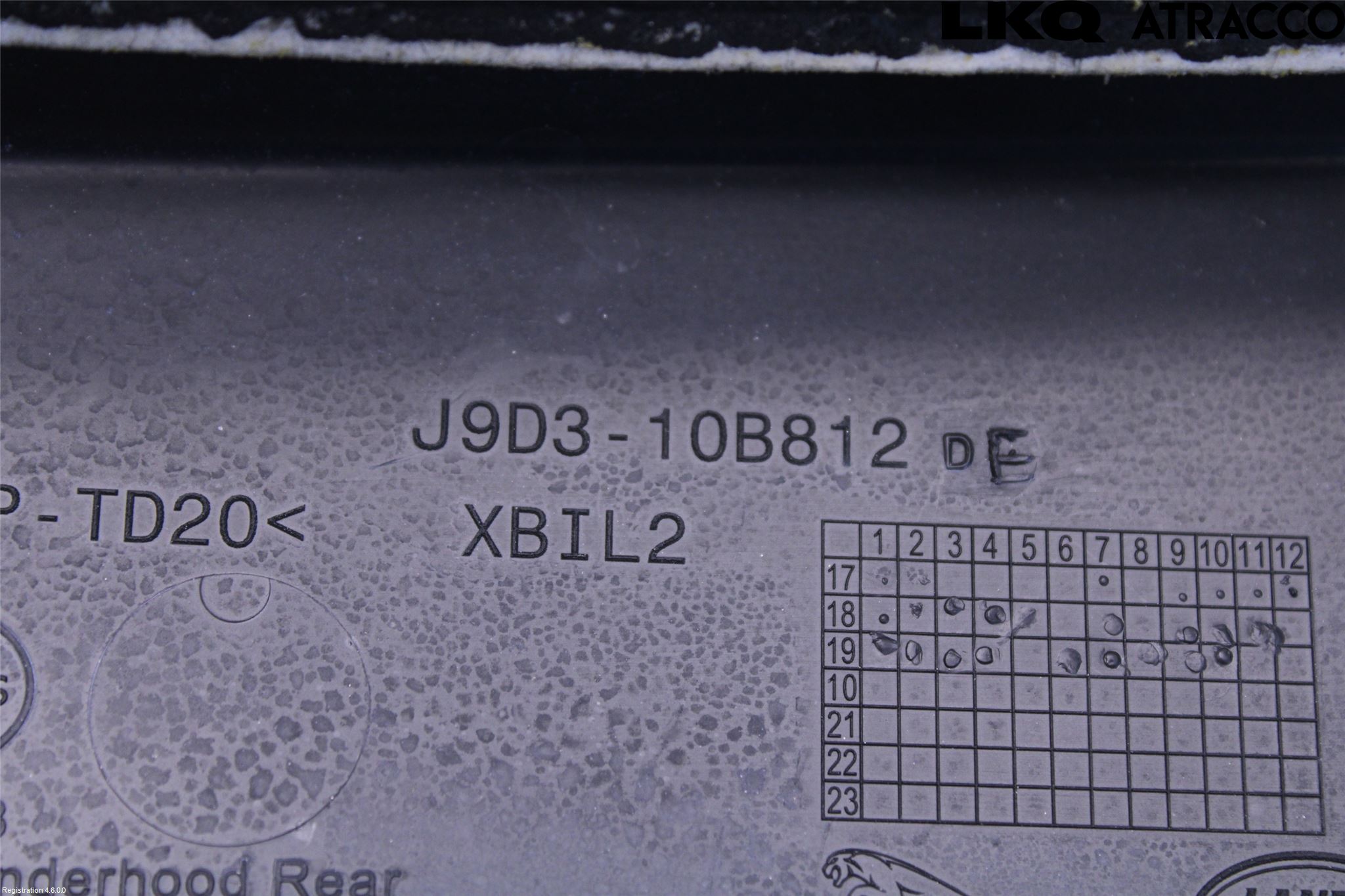 Jaguar I-PACE 18- Täckplast Front