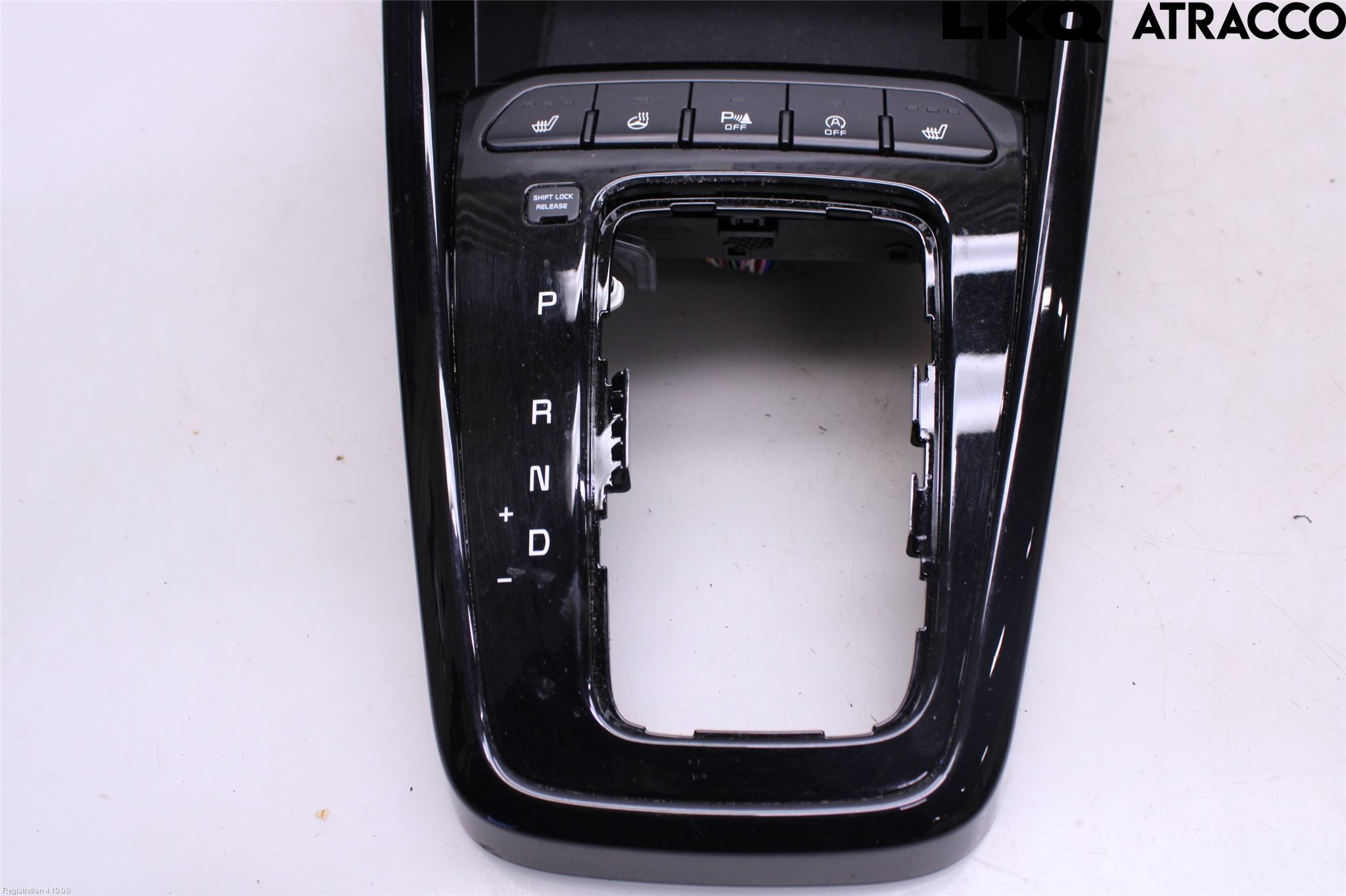 Kia STONIC 18->> Instrumentkonsoll Mitt