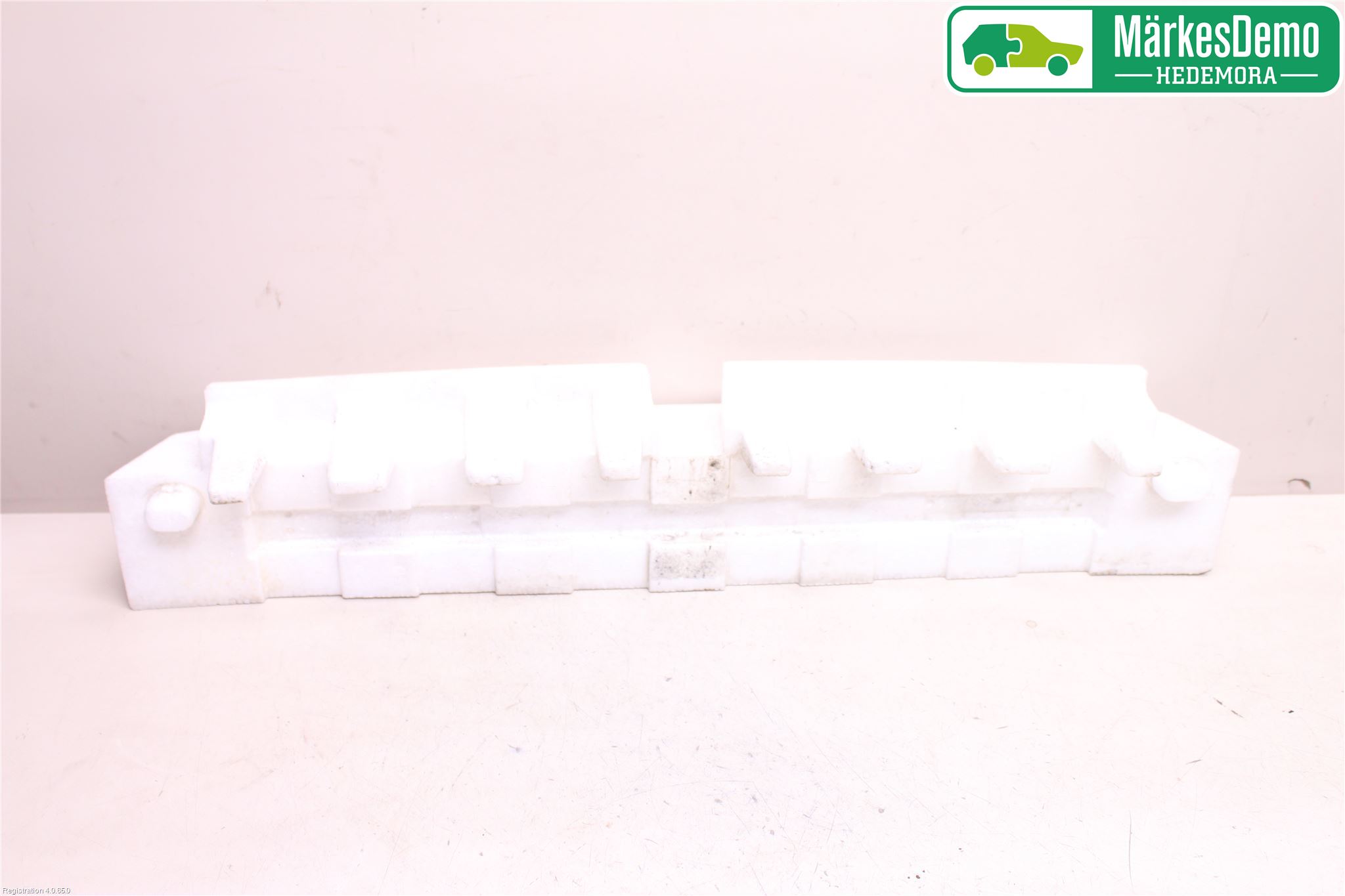 Subaru LEGACY    04-06 Stötfångar Deformelement Fram