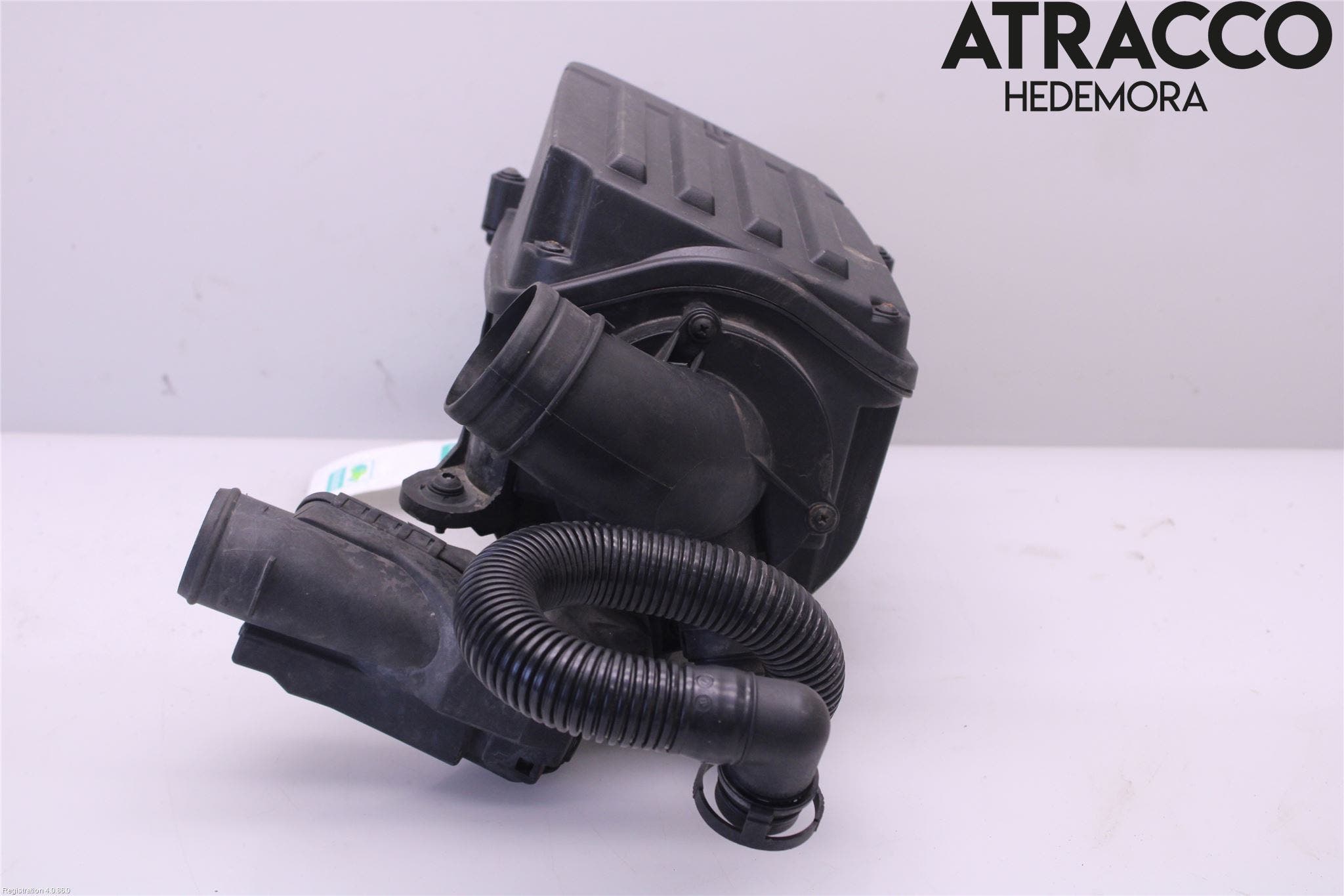 Volkswagen VW CADDY 04-10 Luftrenare