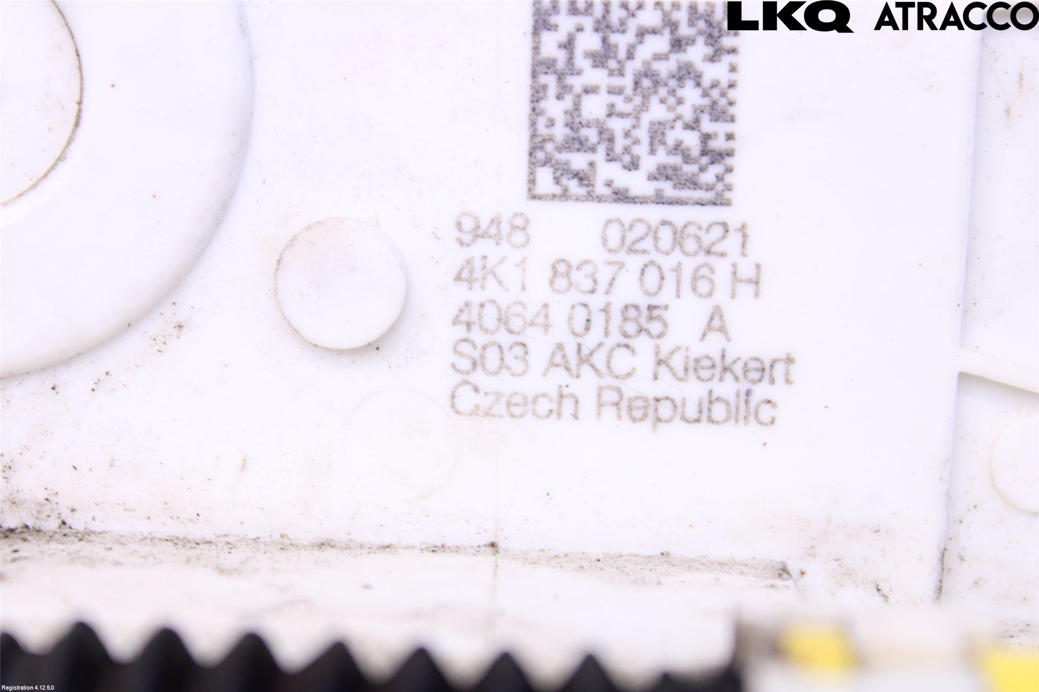 Audi A6 F2/C8 19- Låskista-Dörrlås