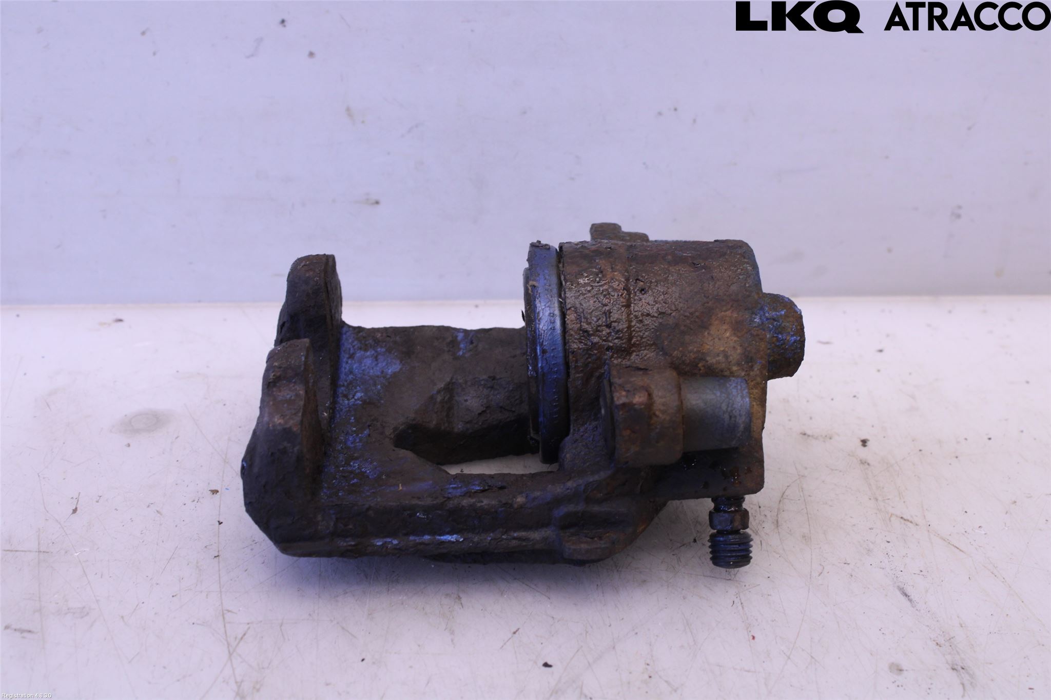 Volkswagen VW CADDY      04-10 Bromsok Fram Höger