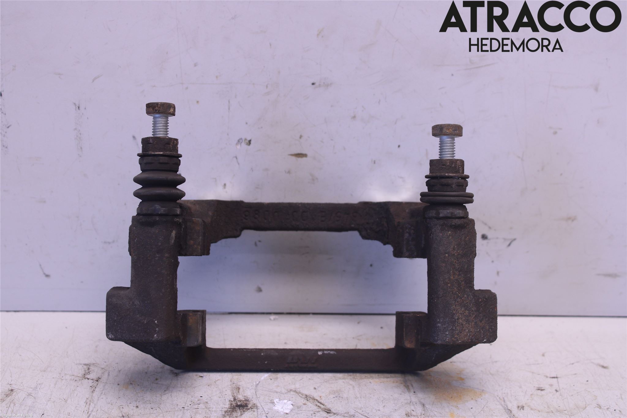 Volvo XC60 14-17 Bromsokshållare