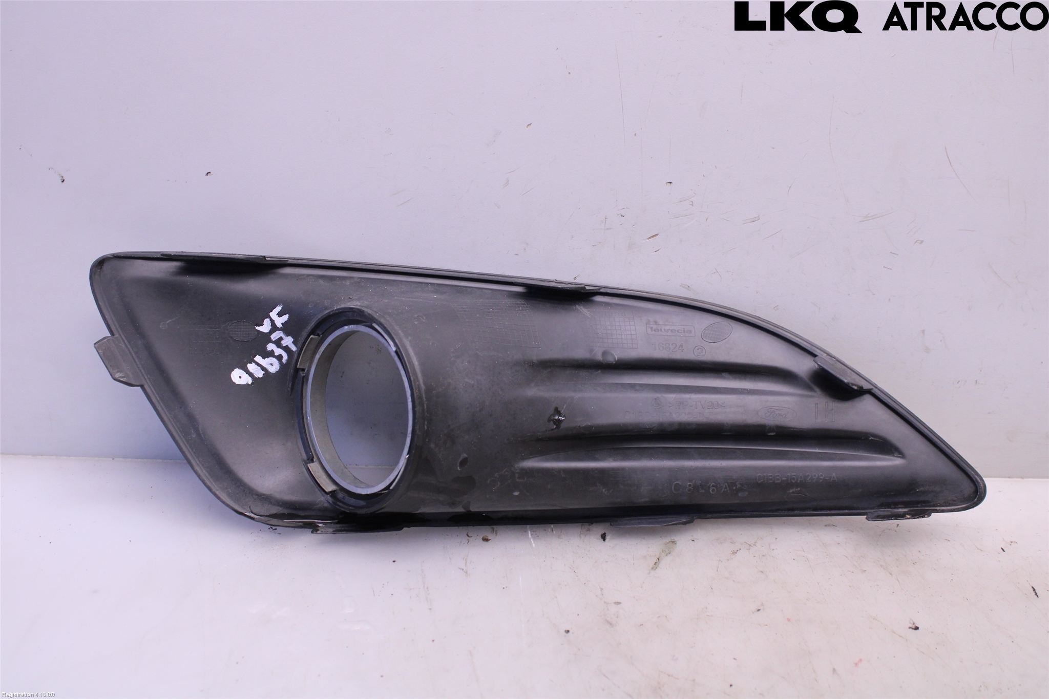 Ford FIESTA 13-17 Dimljussarg Fram