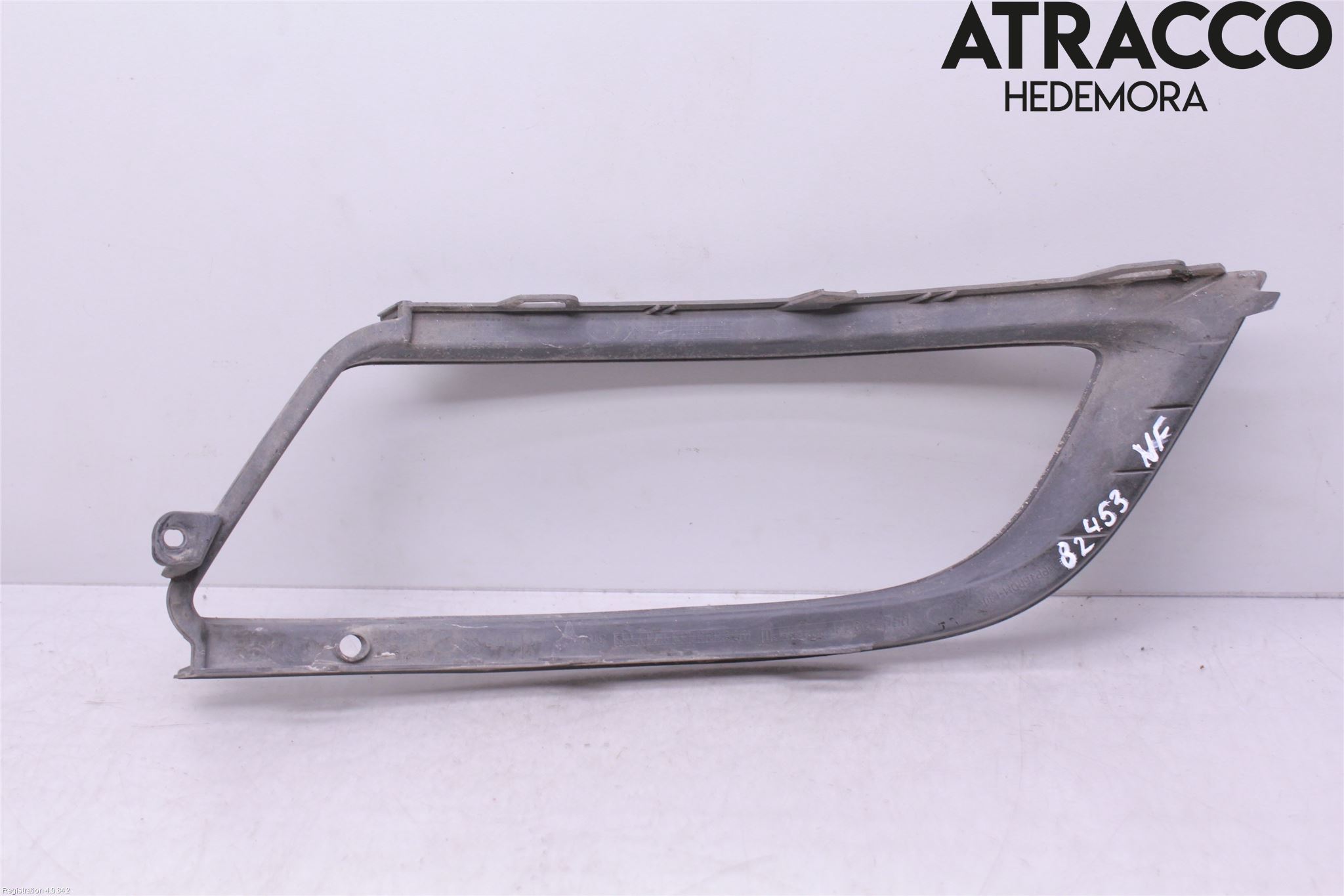 Skoda SUPERB 09-15 Dimljussarg Fram