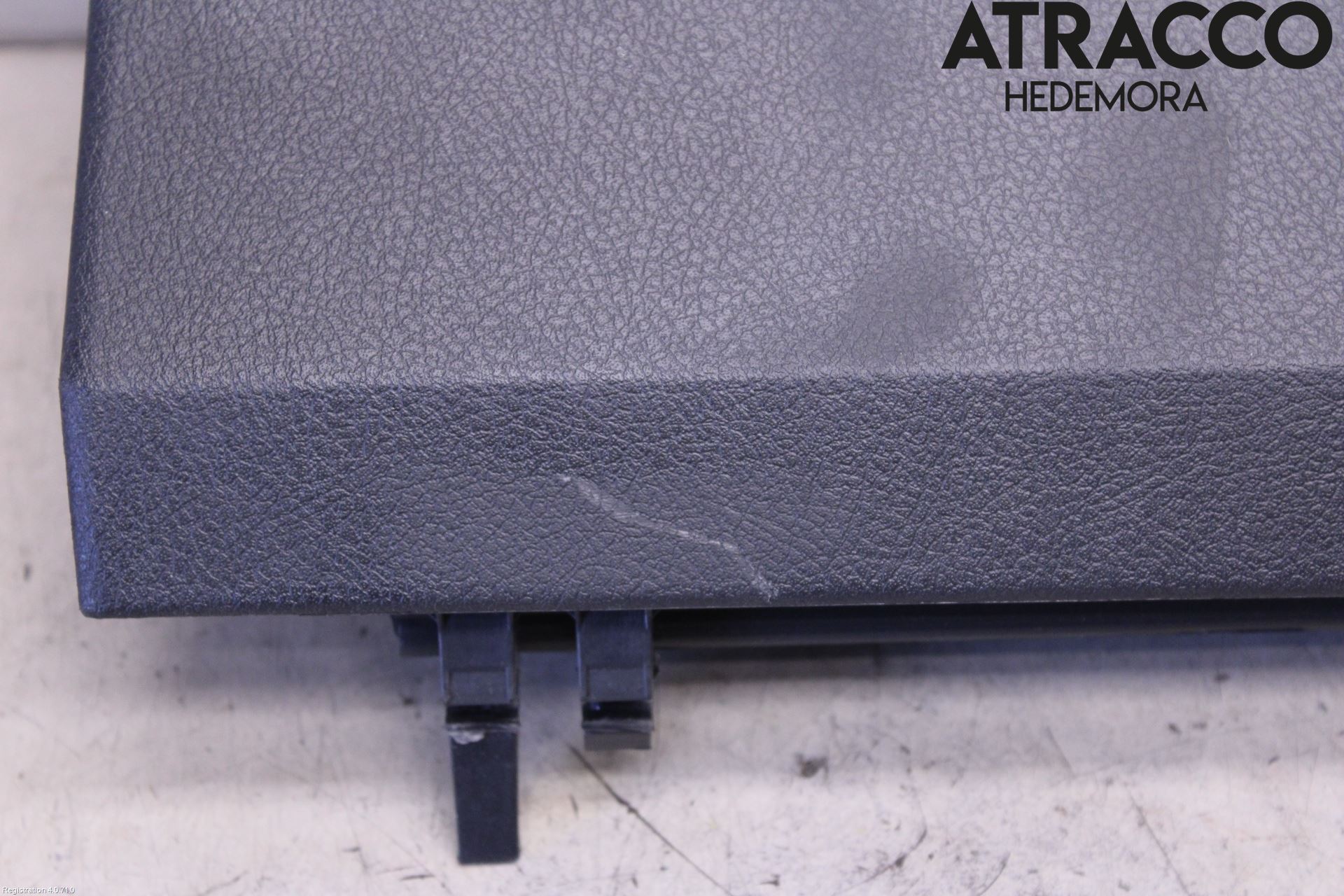 Toyota YARIS XP130 15-20 Handskfack