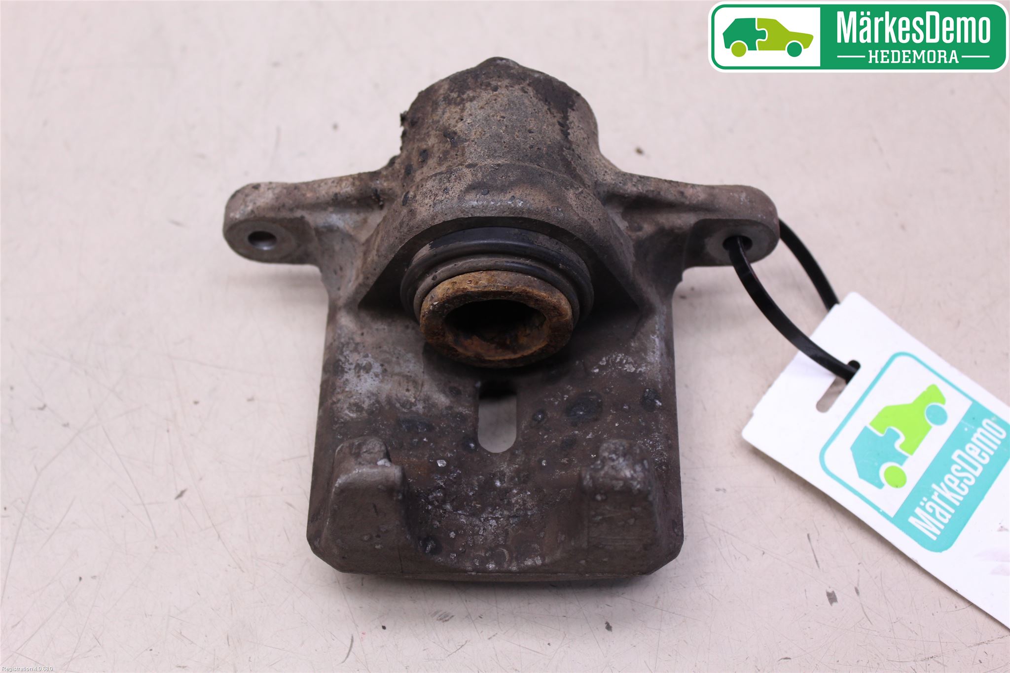 Subaru LEGACY 10-14 Bromsok Bak Höger