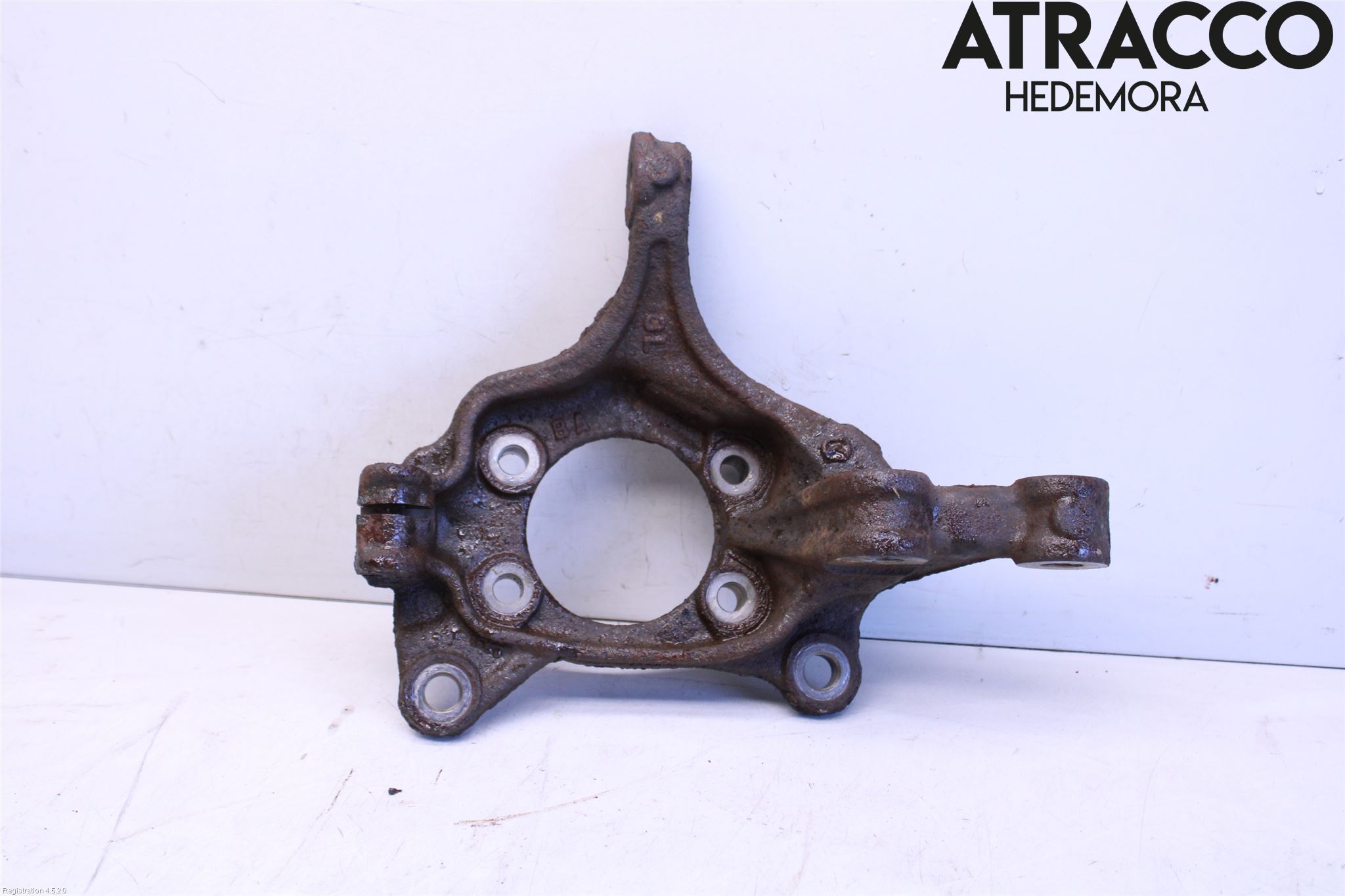 Mazda CX-5 12-17 Styrspindel Lagerhus Vä