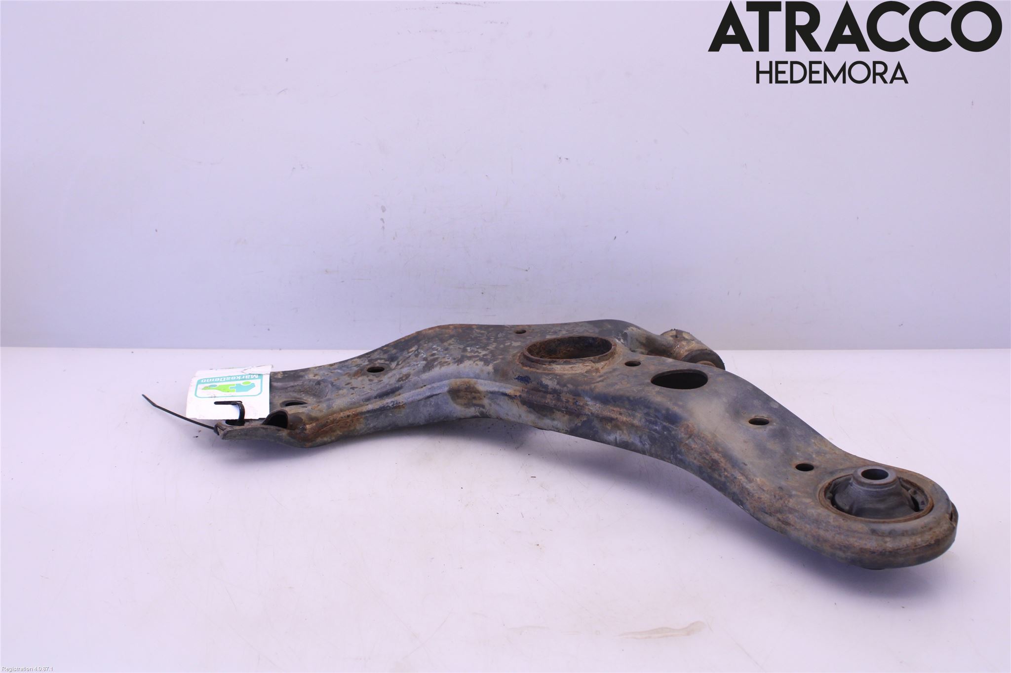 Toyota RAV4 13-18 Bärarm Fram Undre Hö