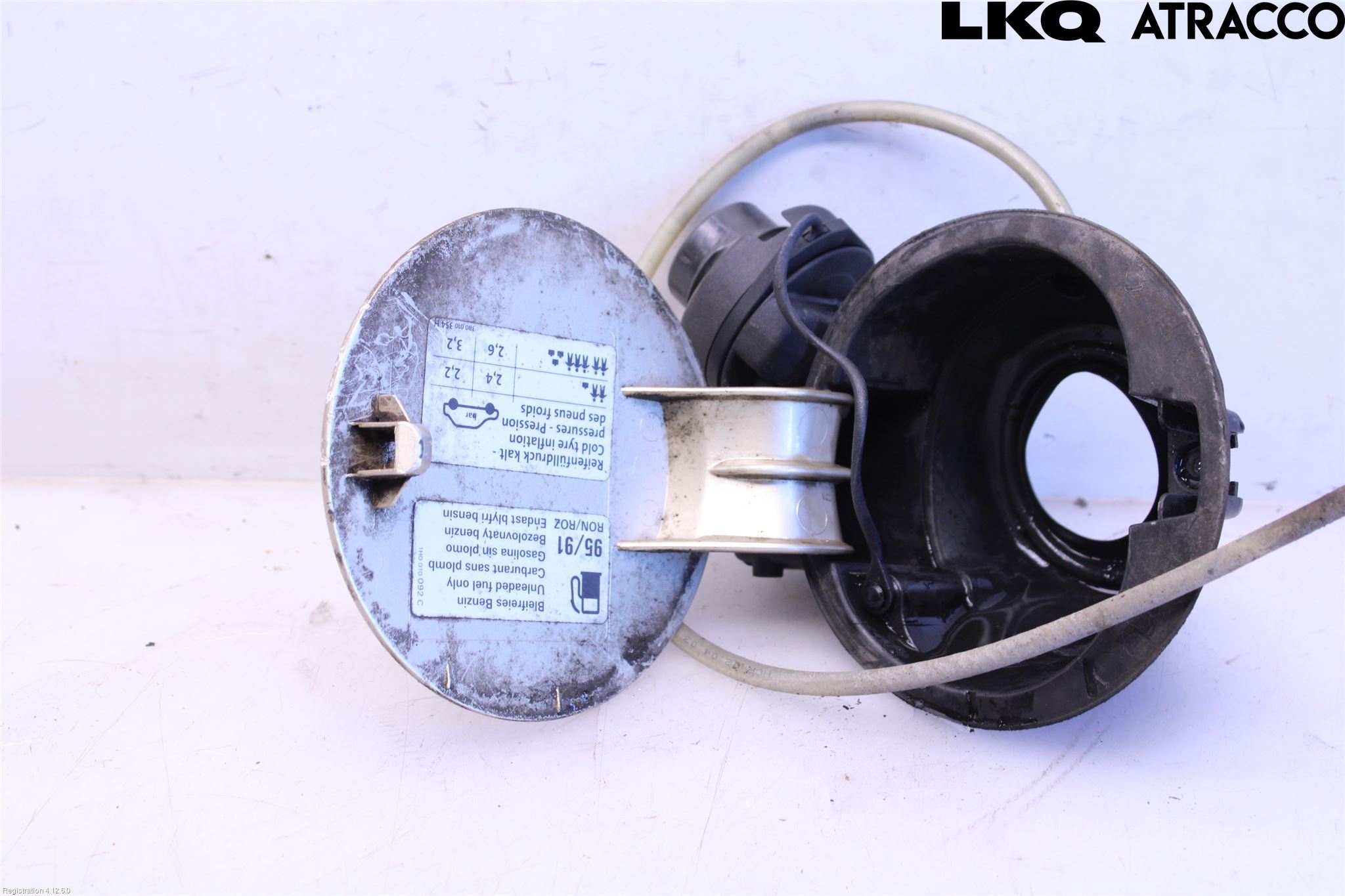 Volkswagen VW PASSAT 01-05 Tanklucka