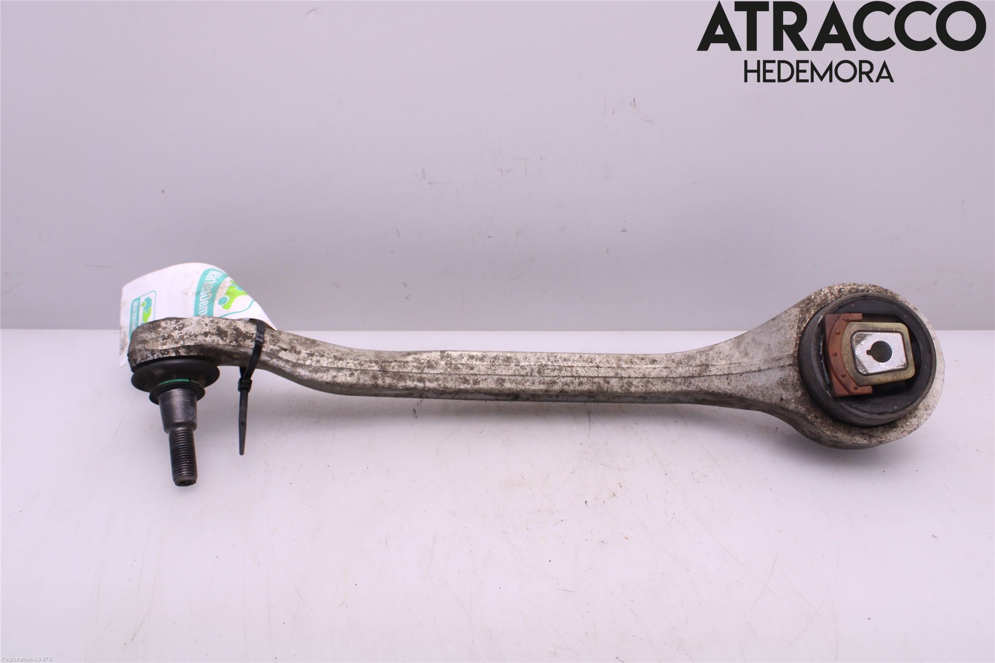 Volkswagen VW PHAETON Bärarm Fram Undre Vä