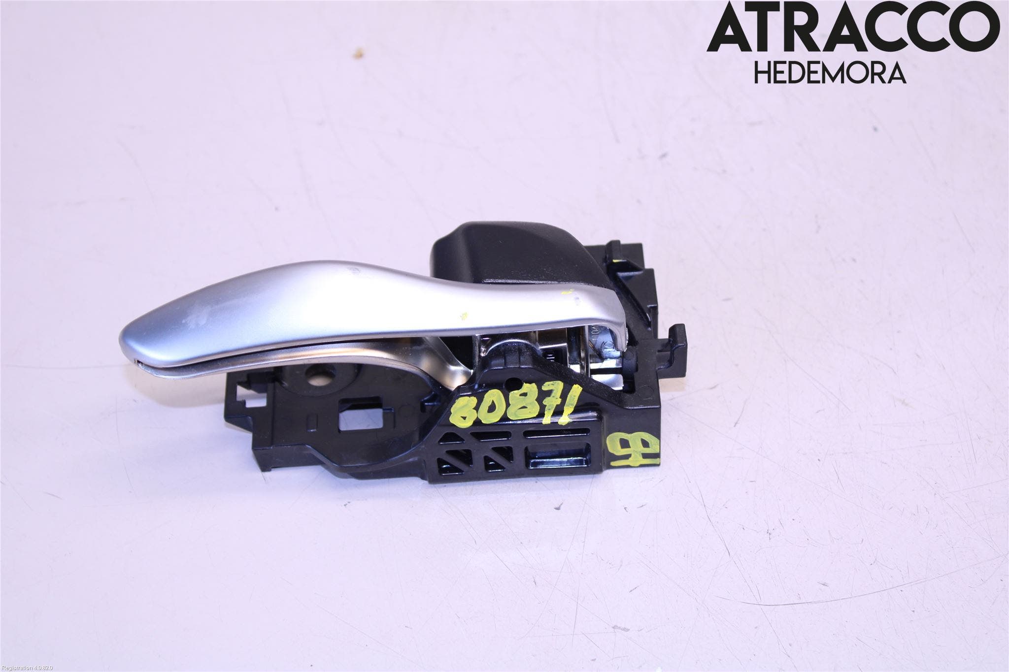 Toyota C-HR 16-23 Dörrhandtag Inre Hö