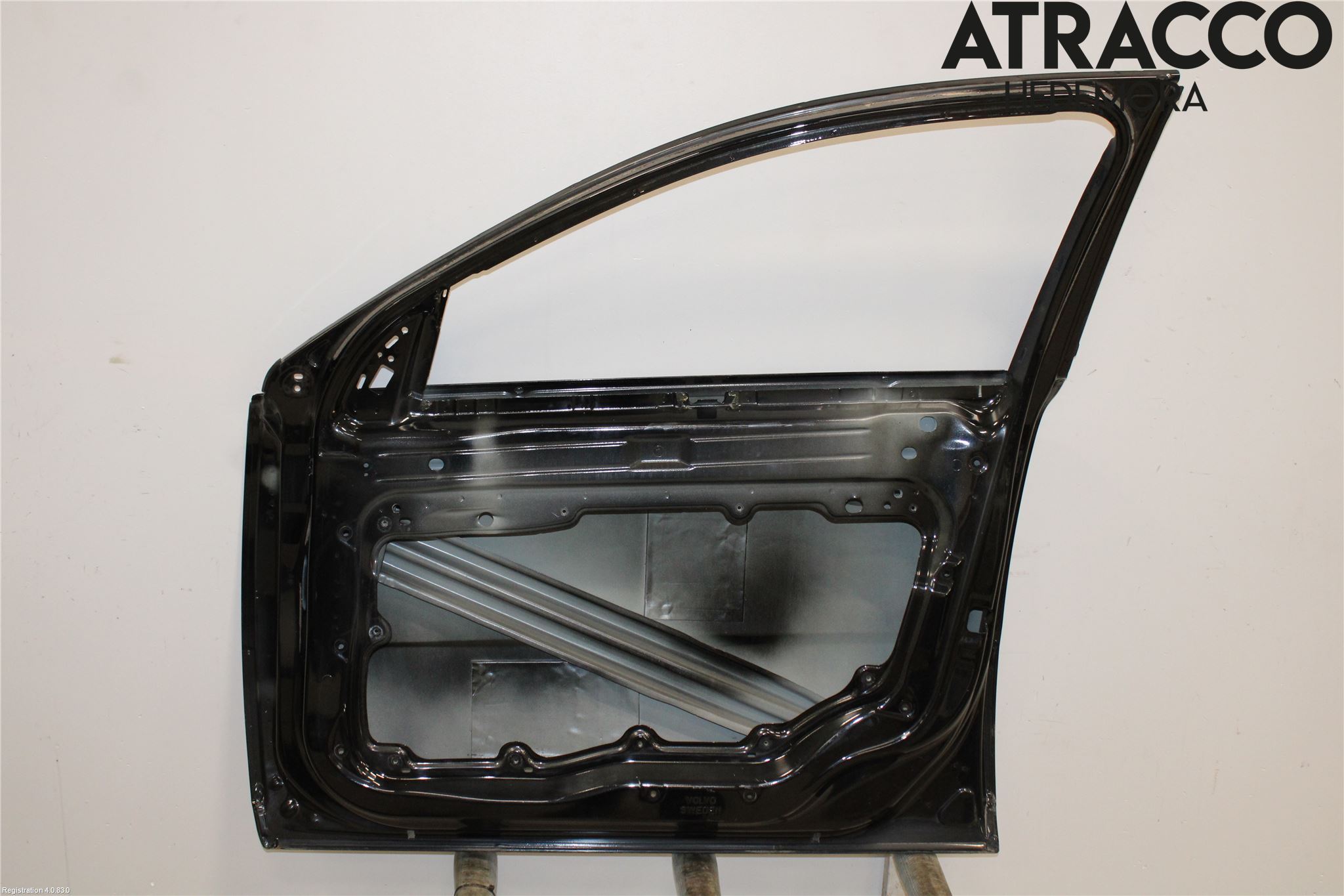 Volvo V70 08-13 Dörr Fram Höger