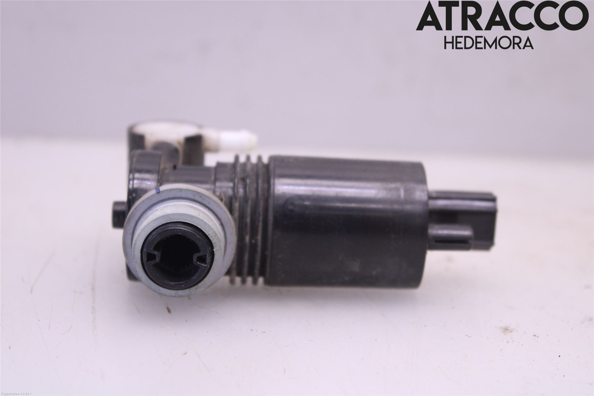 Volvo V40 CROSS COUNTRY 13-19 Spolarpump Vindruta
