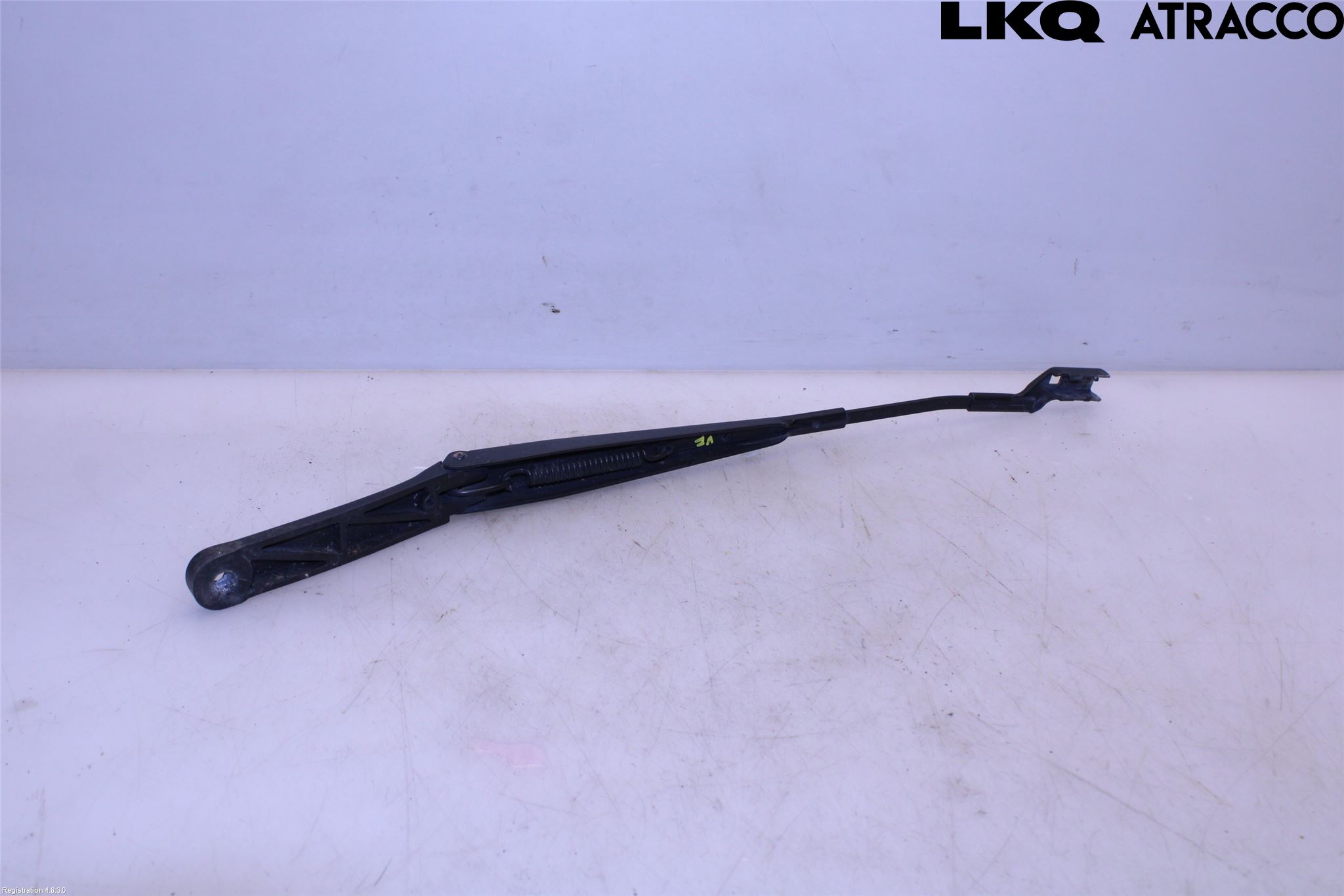 Volkswagen VW PASSAT 15-19 Torkararm Armar Vindruta